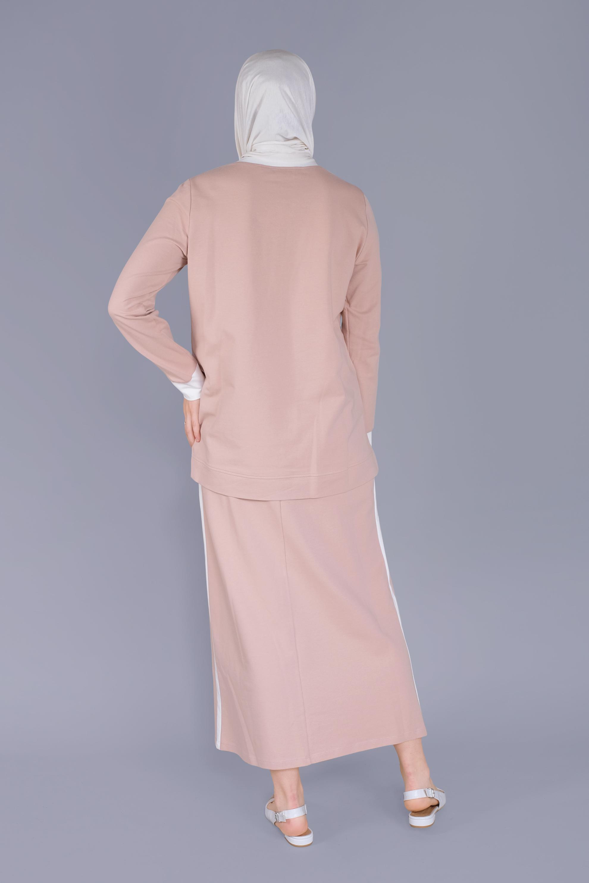 Tesettür giyim PUDRA NAKIŞLI TAŞ BASKILI ETEKLİ EŞOFMAN TAKIM 41438