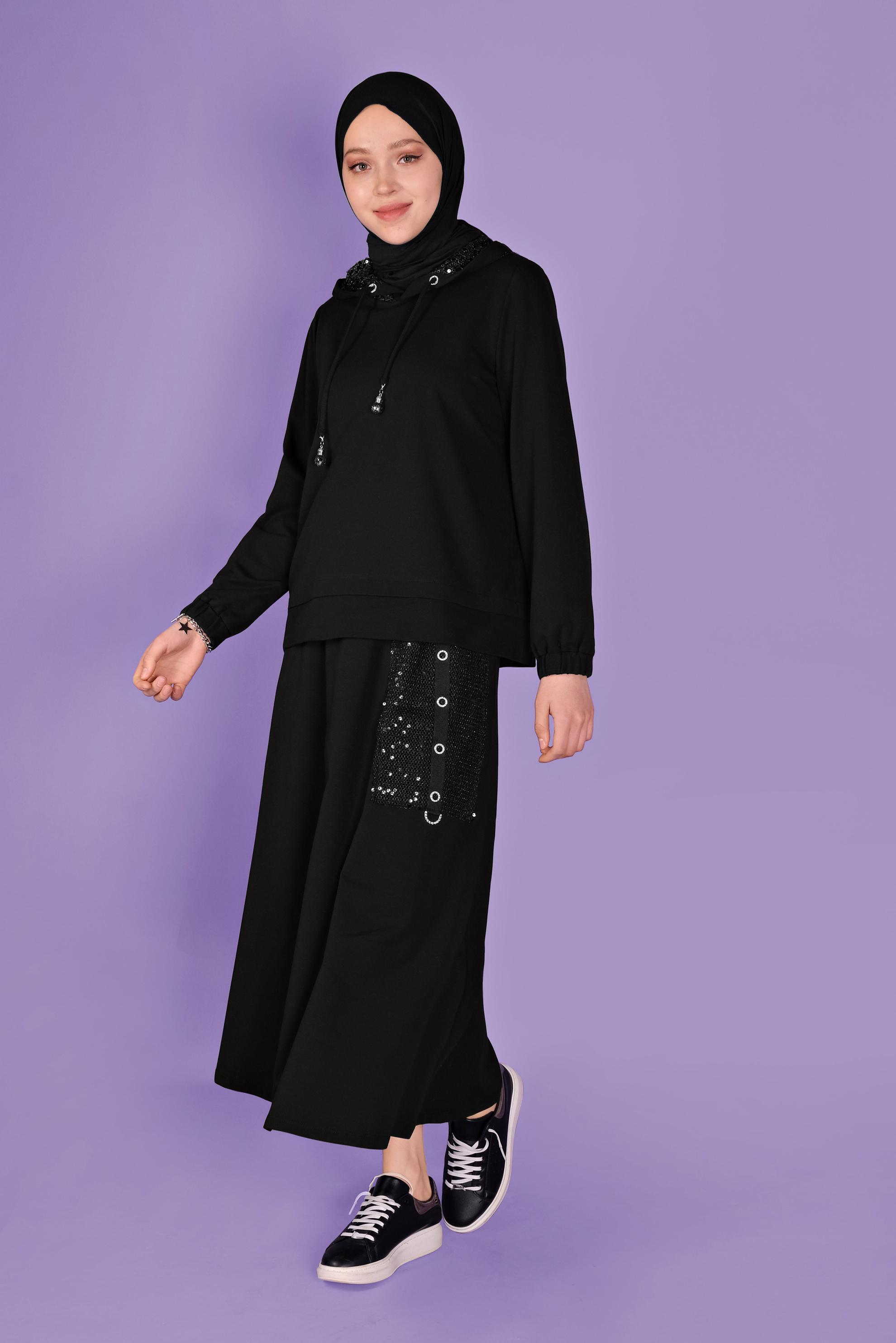 Tesettür giyim SİYAH PULLU KAPÜŞON DETAYLI ETEKLİ EŞOFMAN TAKIM 41455 