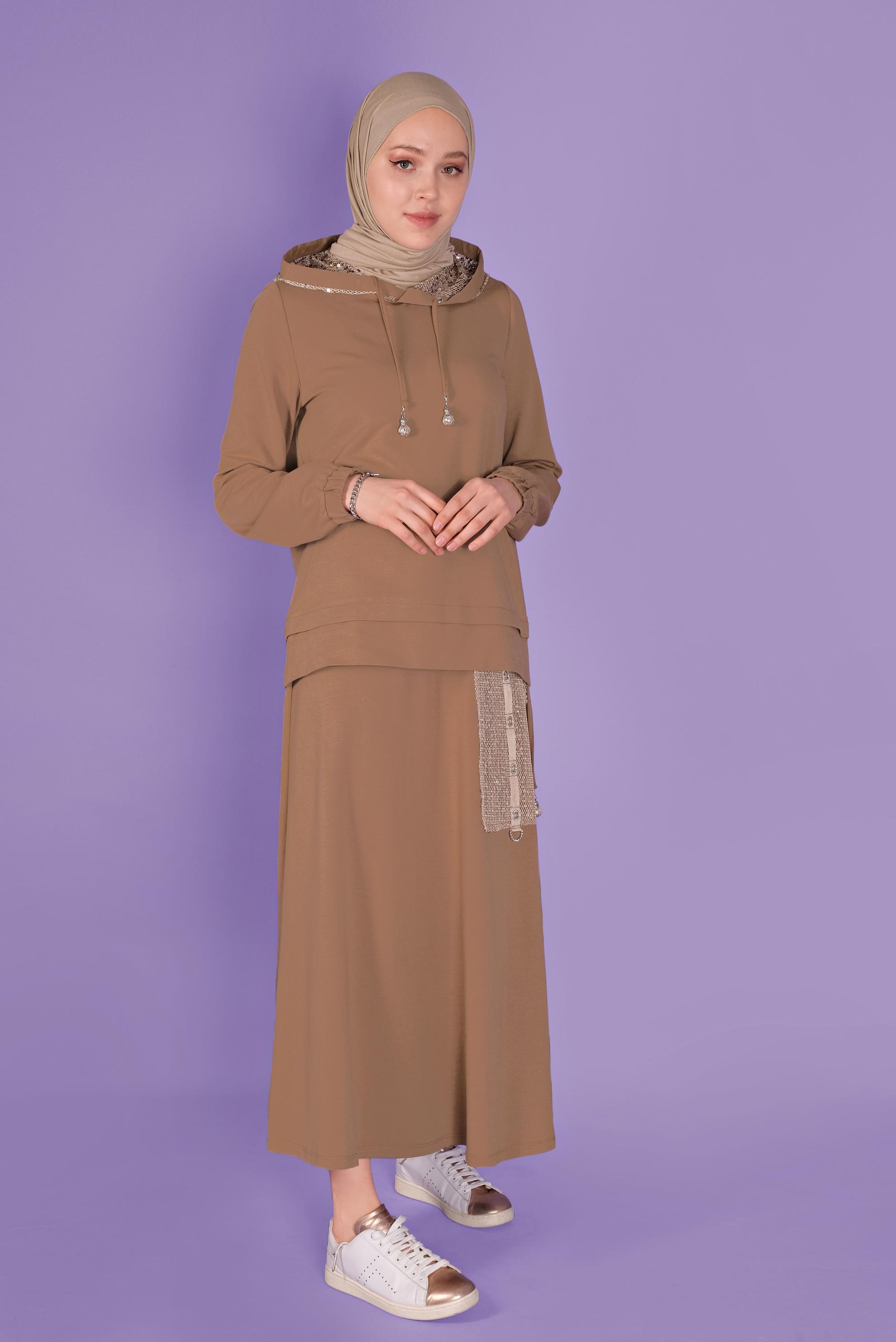 Tesettür giyim KAHVE PULLU KAPÜŞON DETAYLI ETEKLİ EŞOFMAN TAKIM 41455 