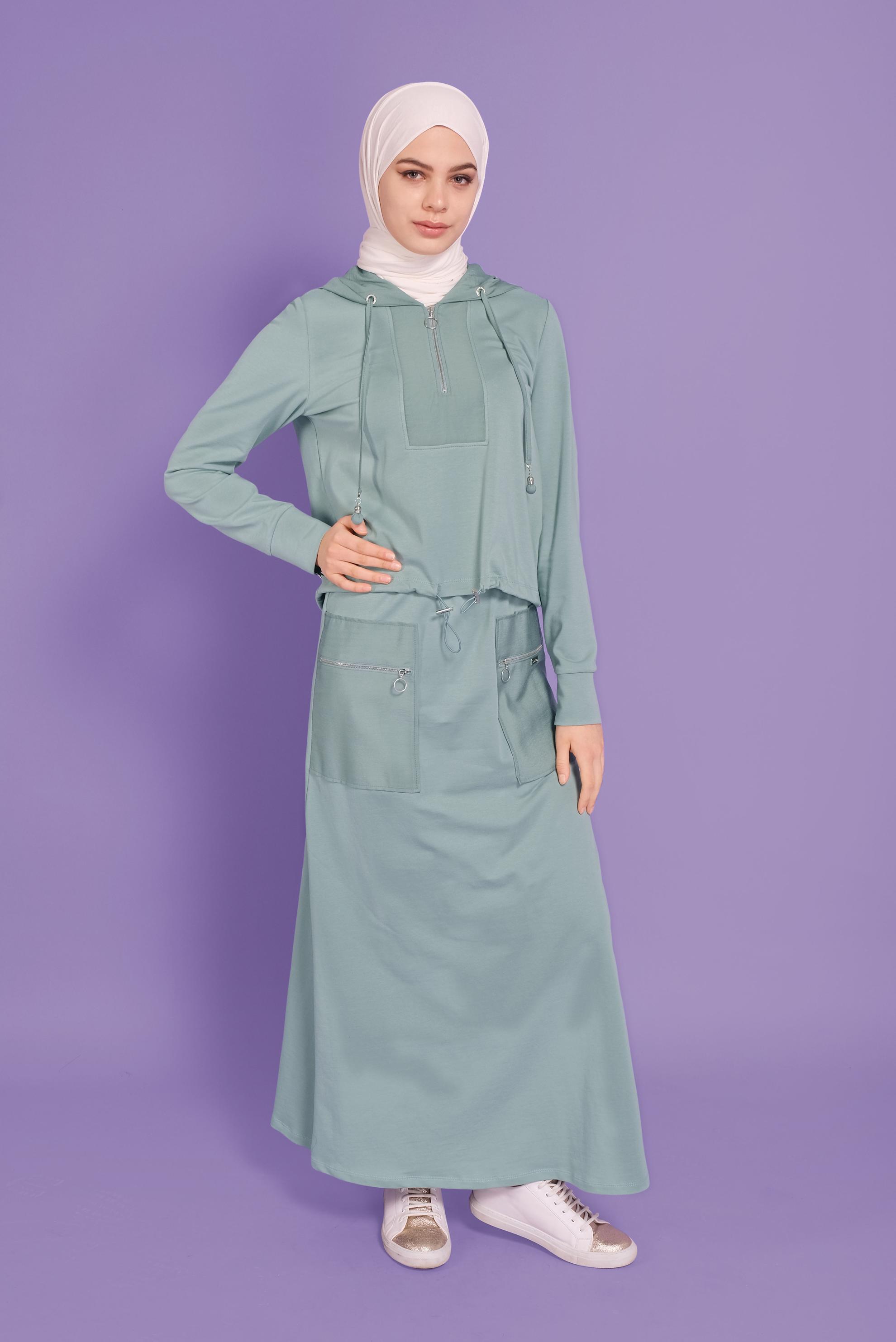 Tesettür giyim YEŞİL KAPÜŞONLU FERMUARLI İKİLİ ETEKLİ EŞOFMAN TAKIM 41456 