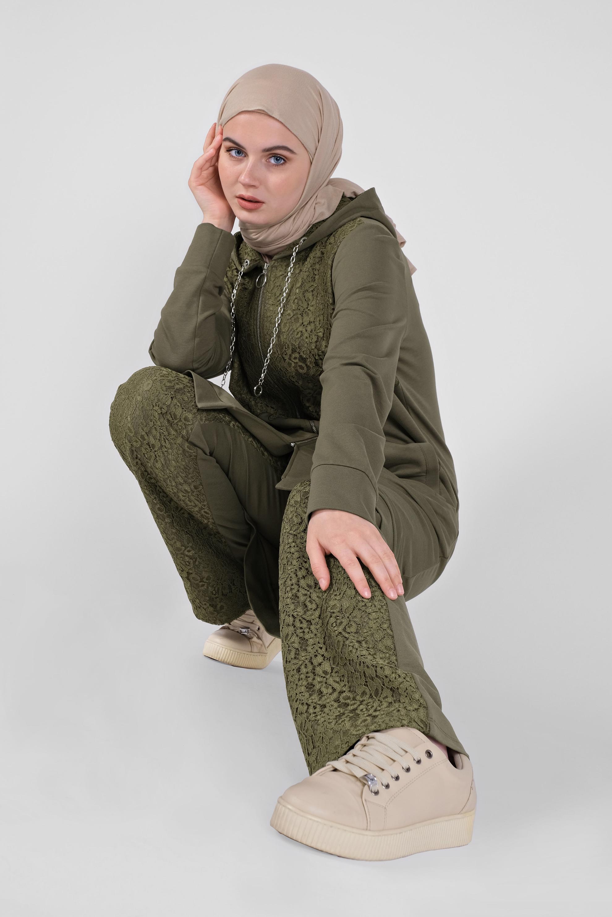 Tesettür giyim HAKİ DANTEL KOMBİNLİ KAPÜŞONLU PANTOLONLU EŞOFMAN TAKIM 41461 