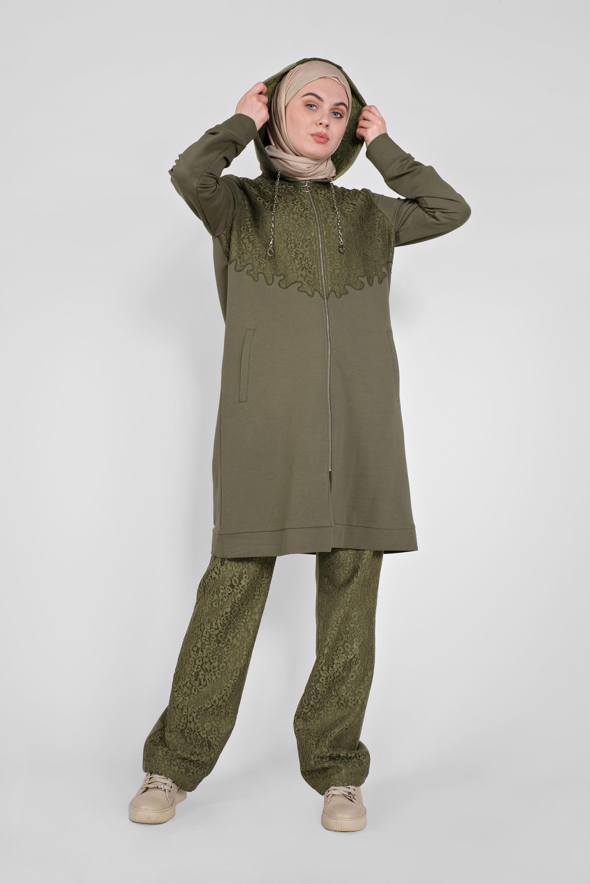 Tesettür giyim HAKİ DANTEL KOMBİNLİ KAPÜŞONLU PANTOLONLU EŞOFMAN TAKIM 41461 