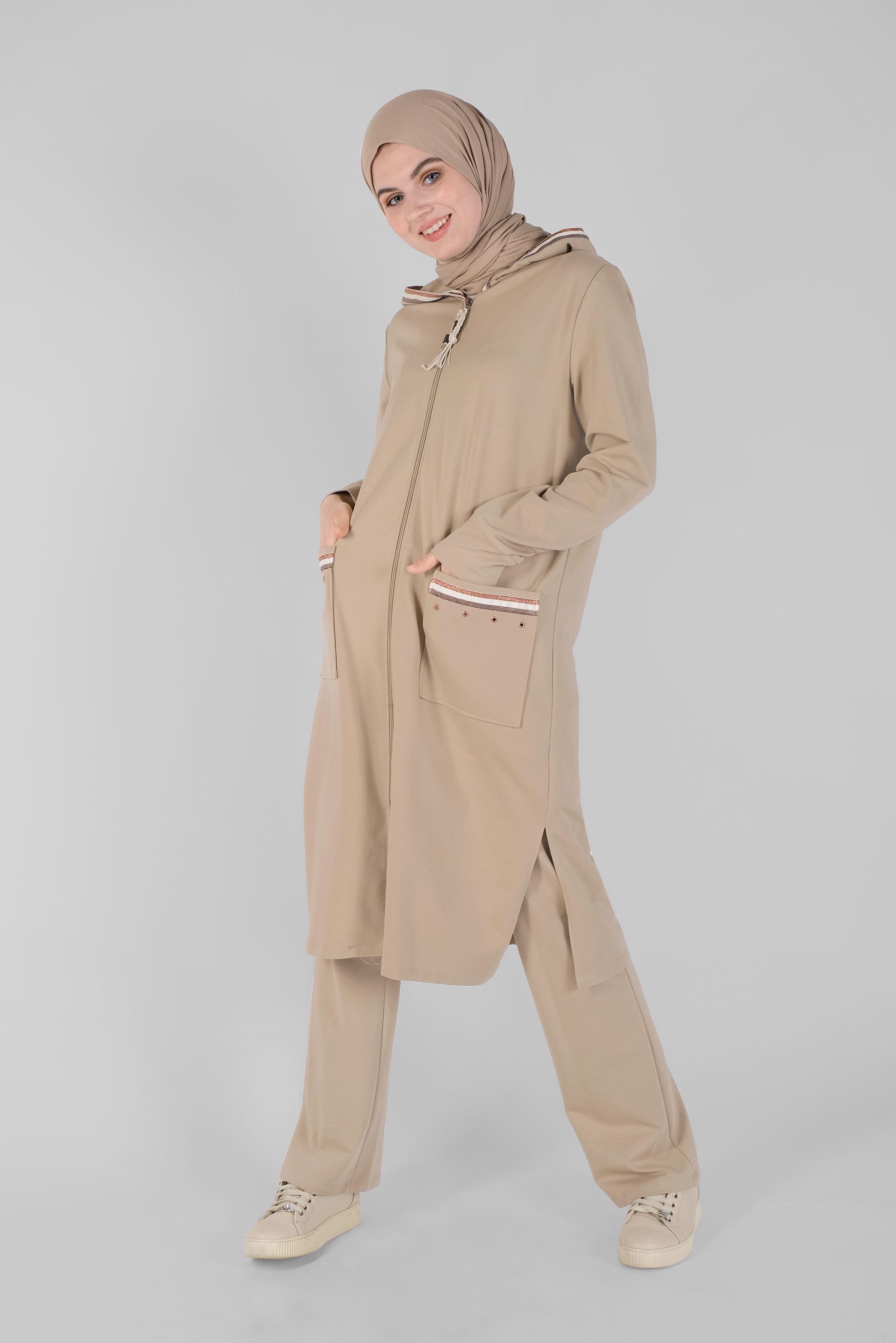 Vêtements hijab BEIGE ENSEMBLE SURVÊTEMENT 2 PIÈCES AVEC PANTALON 41476