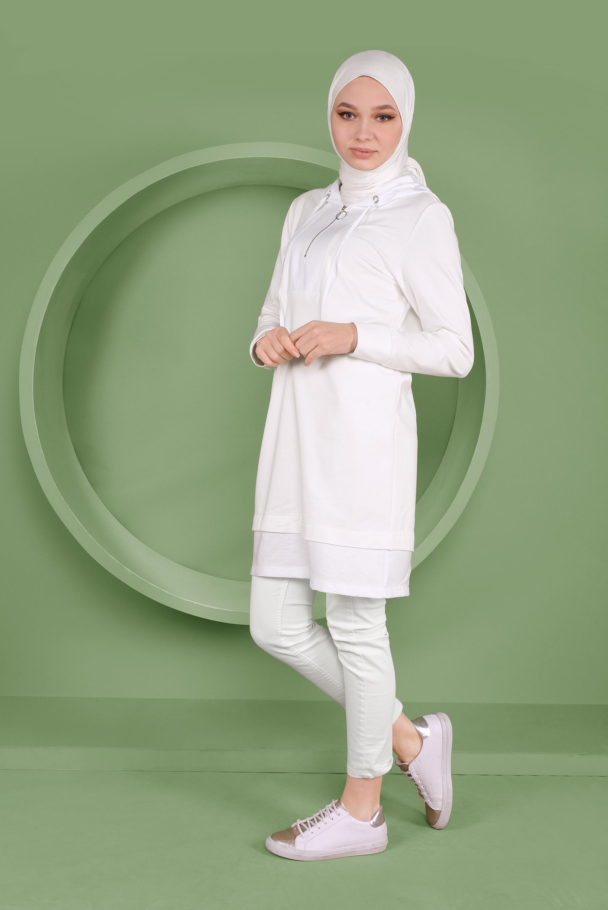 Tesettür giyim BEYAZ BASİC KAPÜŞONLU EŞOFMAN TUNİK 41478 