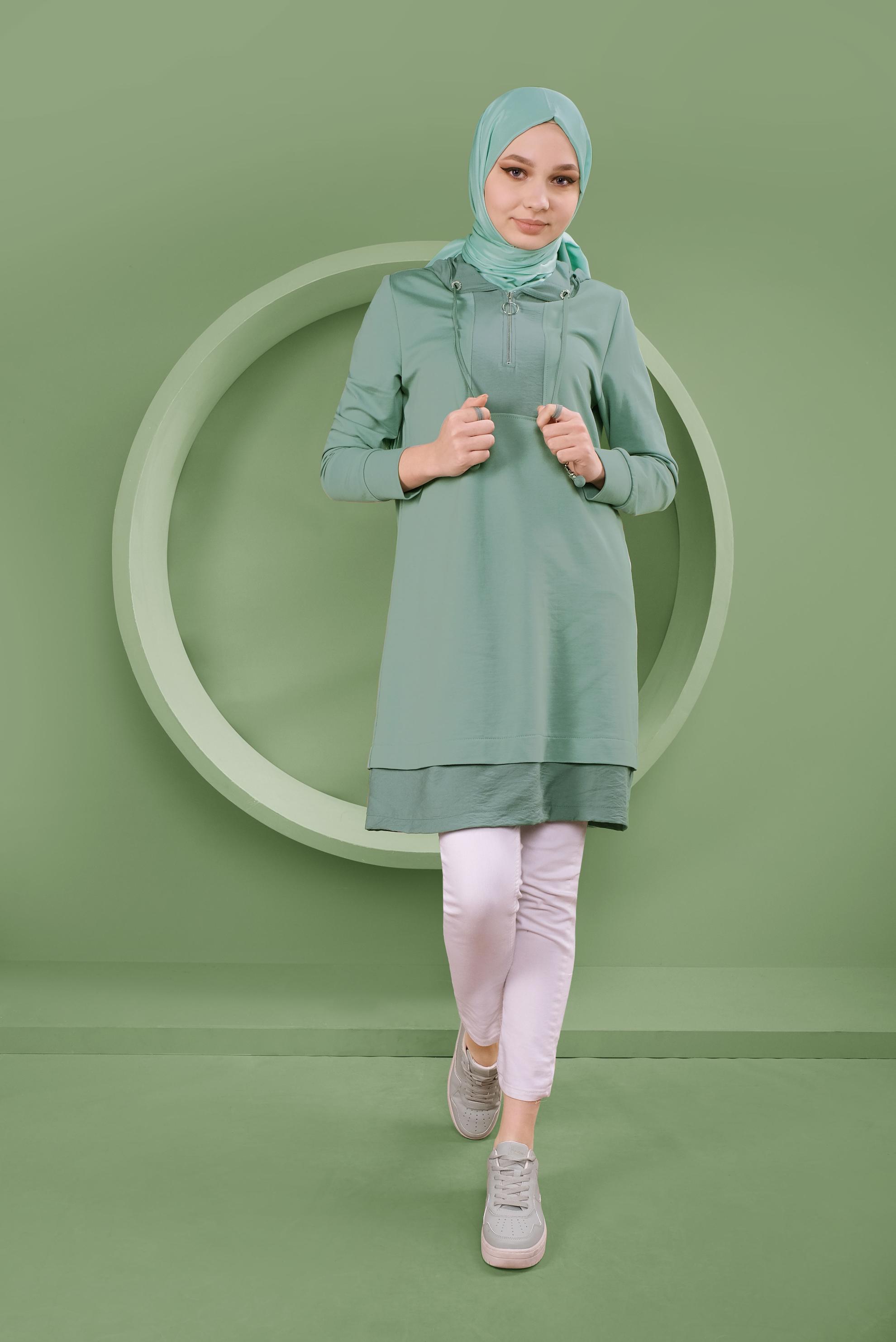 Tesettür giyim YEŞİL BASİC KAPÜŞONLU EŞOFMAN TUNİK 41478 