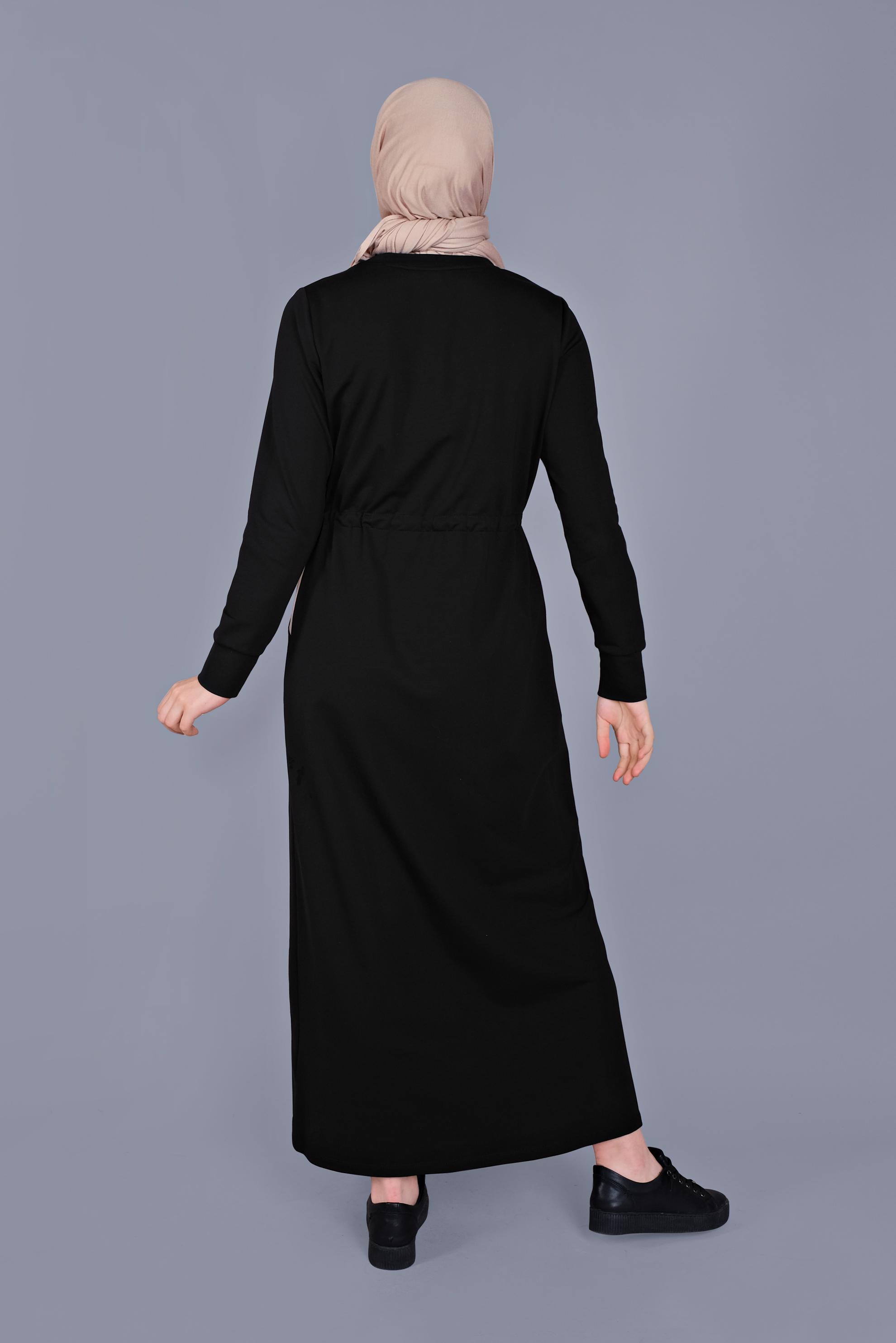 Tesettür giyim SİYAH BELİ BAĞCIKLI EŞOFMAN ELBİSE 41481 