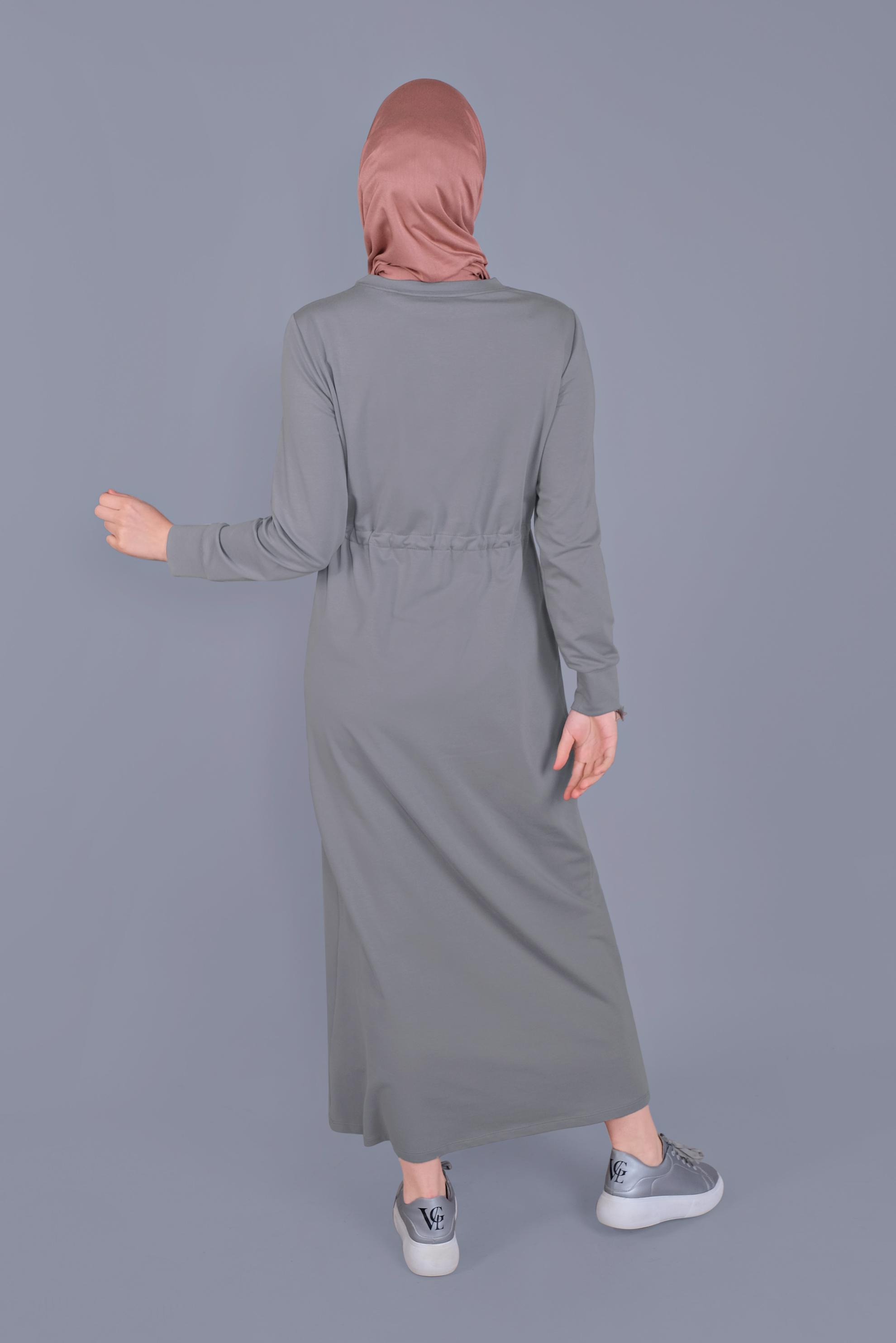 Tesettür giyim GRİ BELİ BAĞCIKLI EŞOFMAN ELBİSE 41481 