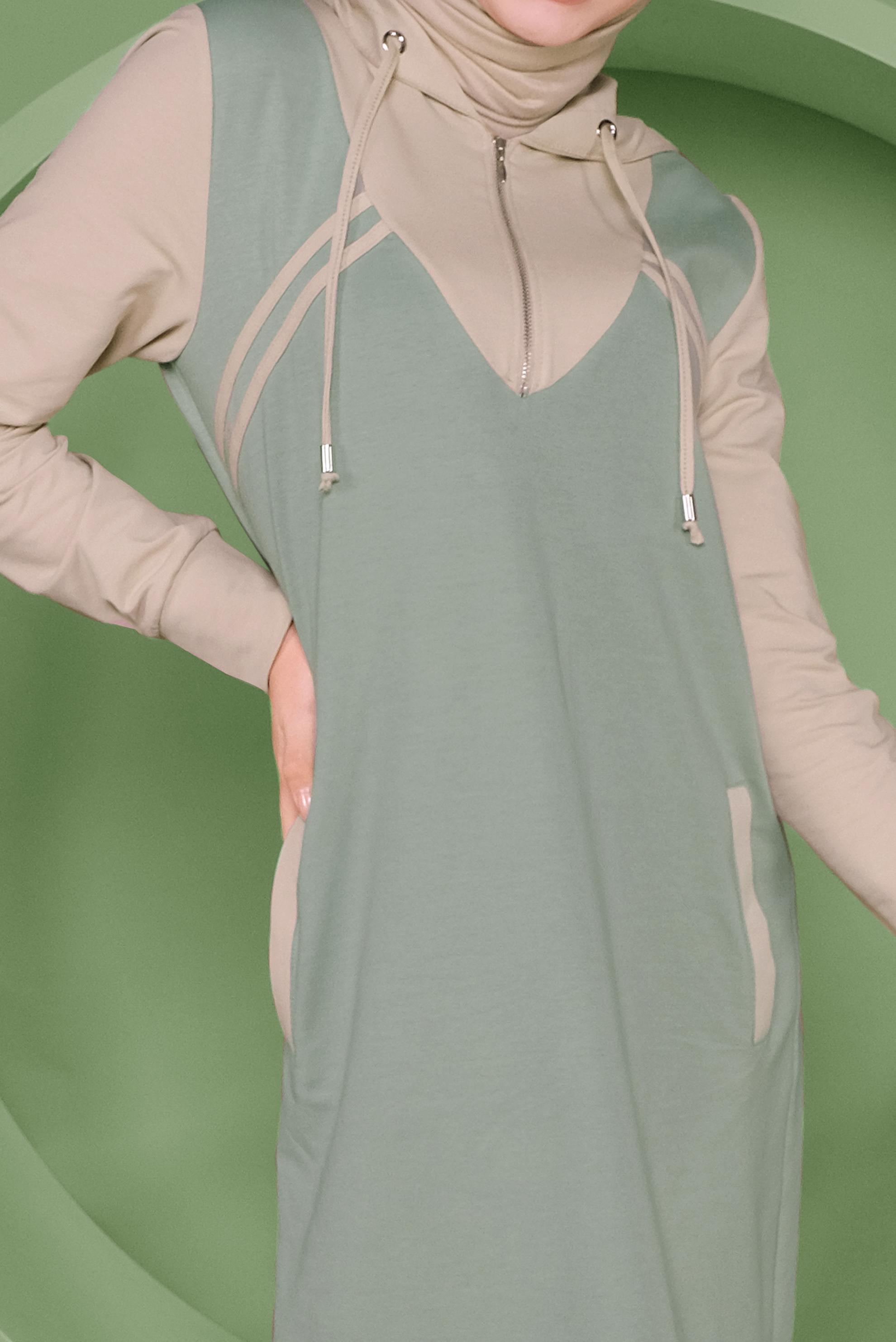 Hijab clothing GREEN STRIPE DETAIL HOODED TRACKSUIT DRESS 41482 