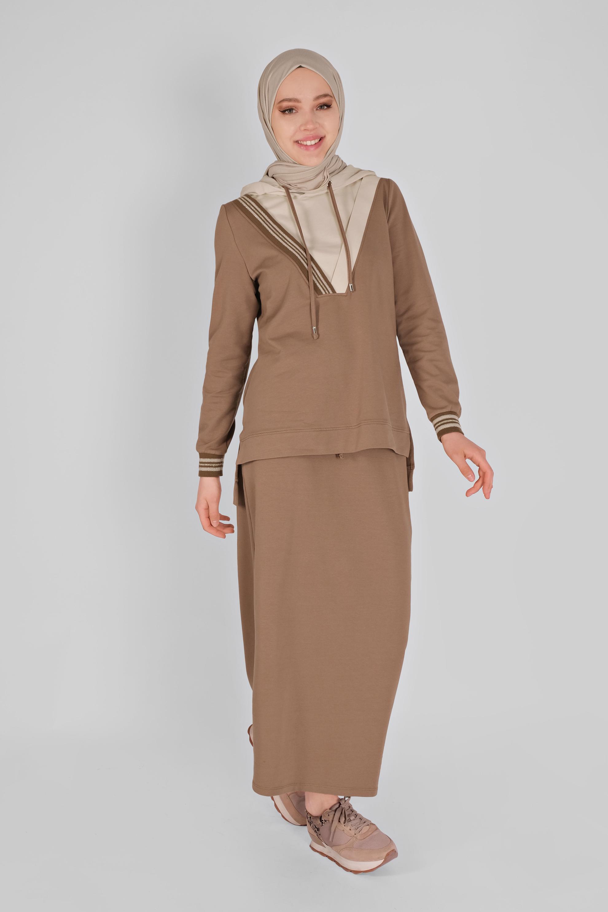 Tesettür giyim KAHVE İKİ RENK ETEKLİ EŞOFMAN TAKIM 41483 