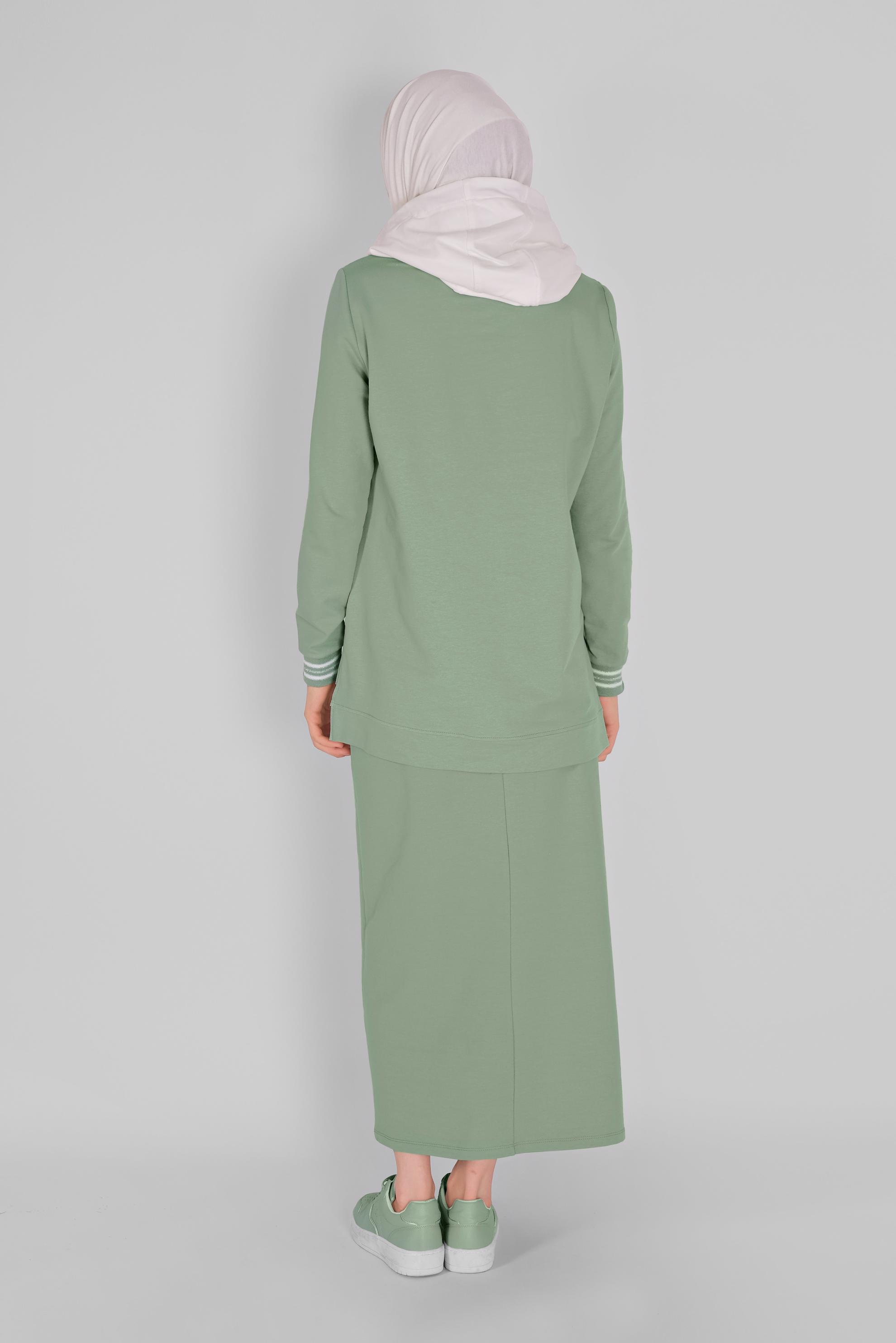Tesettür giyim YEŞİL İKİ RENK ETEKLİ EŞOFMAN TAKIM 41483 