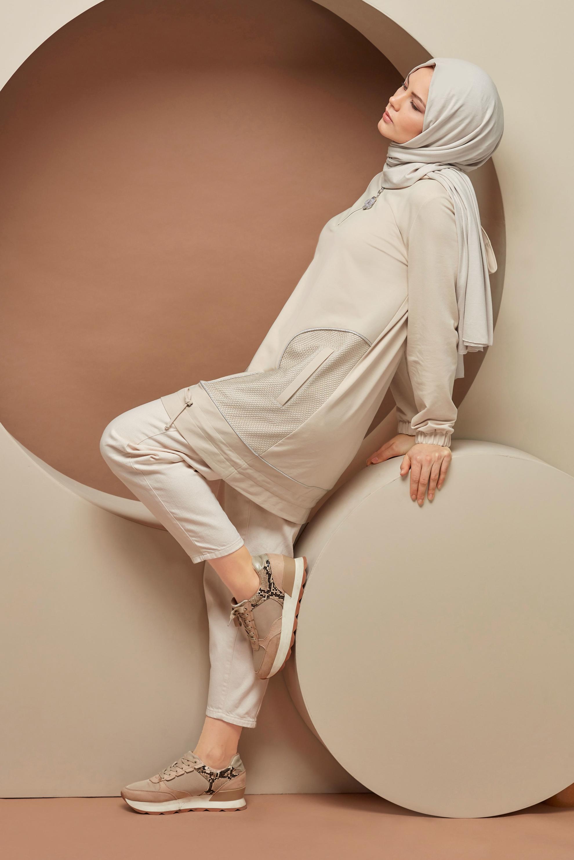 Tesettür giyim BEJ  FİLE DETAYLI EŞOFMAN TUNİK 41516 