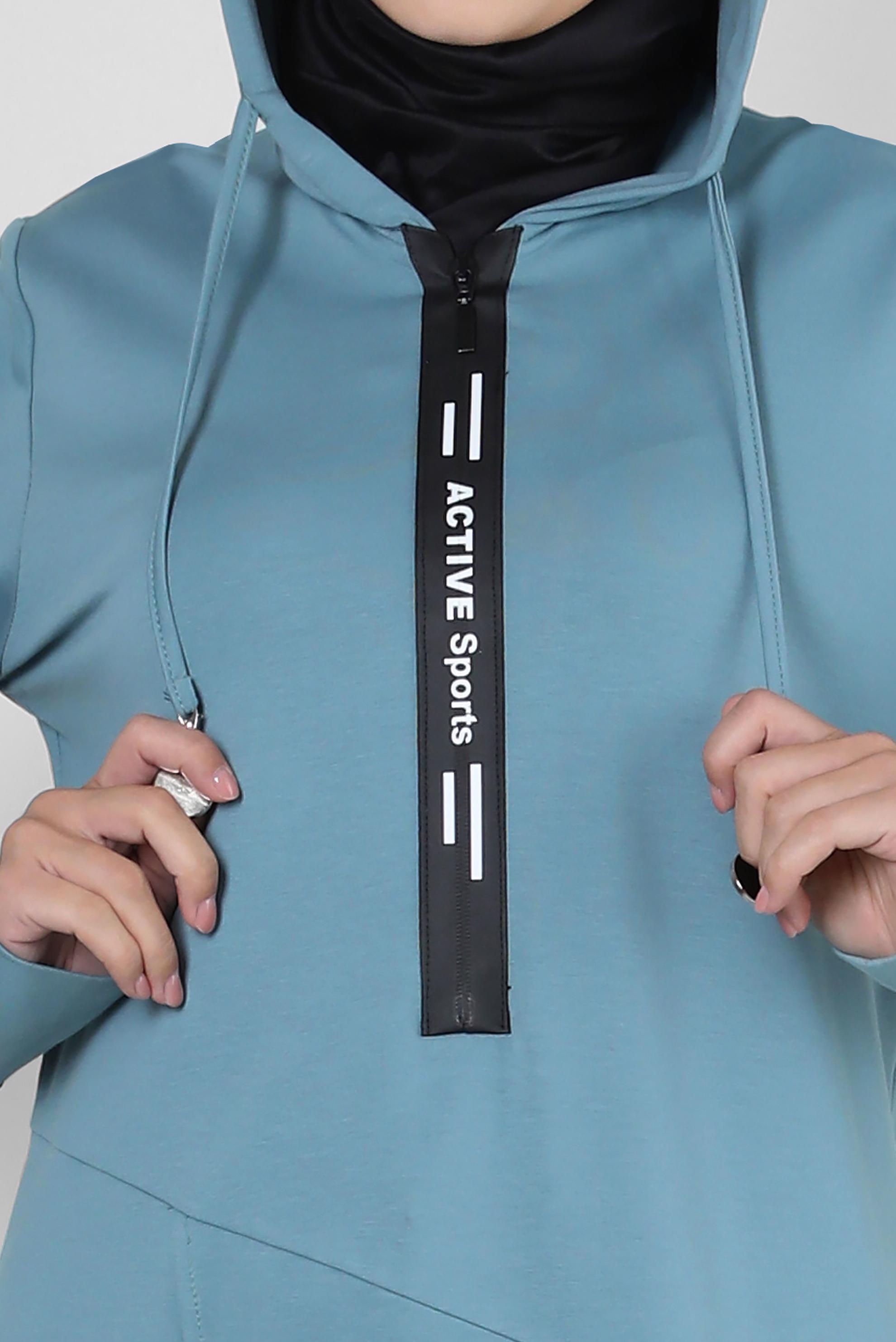 Tesettür giyim MAVİ ASİMETRİK KESİMLİ KAPÜŞONLU EŞOFMAN TUNİK 41517