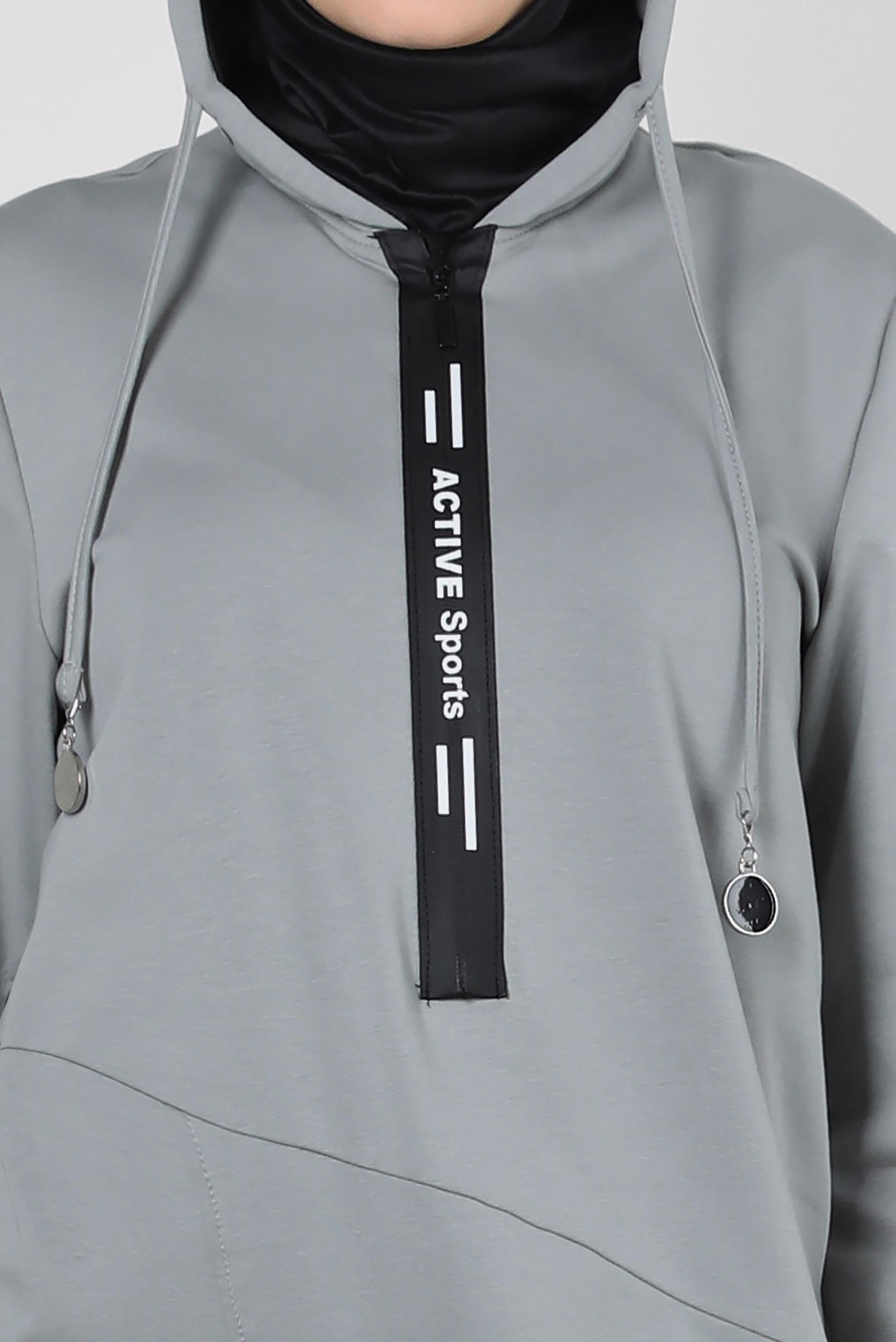 Tesettür giyim GÜMÜŞ ASİMETRİK KESİMLİ KAPÜŞONLU EŞOFMAN TUNİK 41517