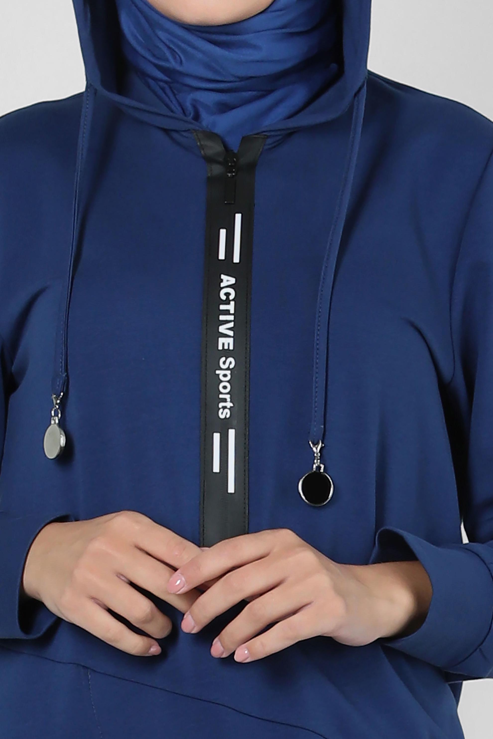 Tesettür giyim LACİVERT ASİMETRİK KESİMLİ KAPÜŞONLU EŞOFMAN TUNİK 41517