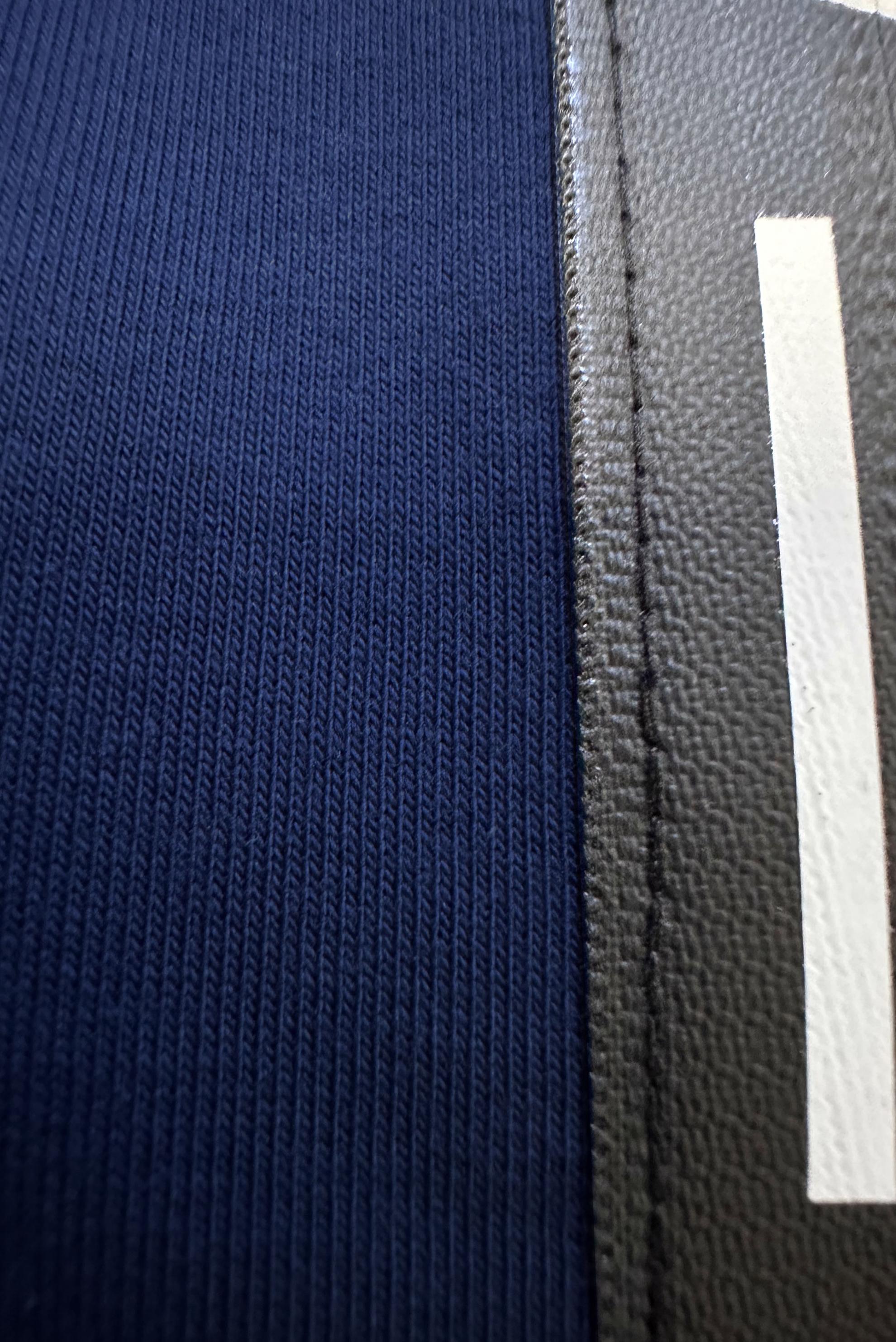 Tesettür giyim LACİVERT ASİMETRİK KESİMLİ KAPÜŞONLU EŞOFMAN TUNİK 41517