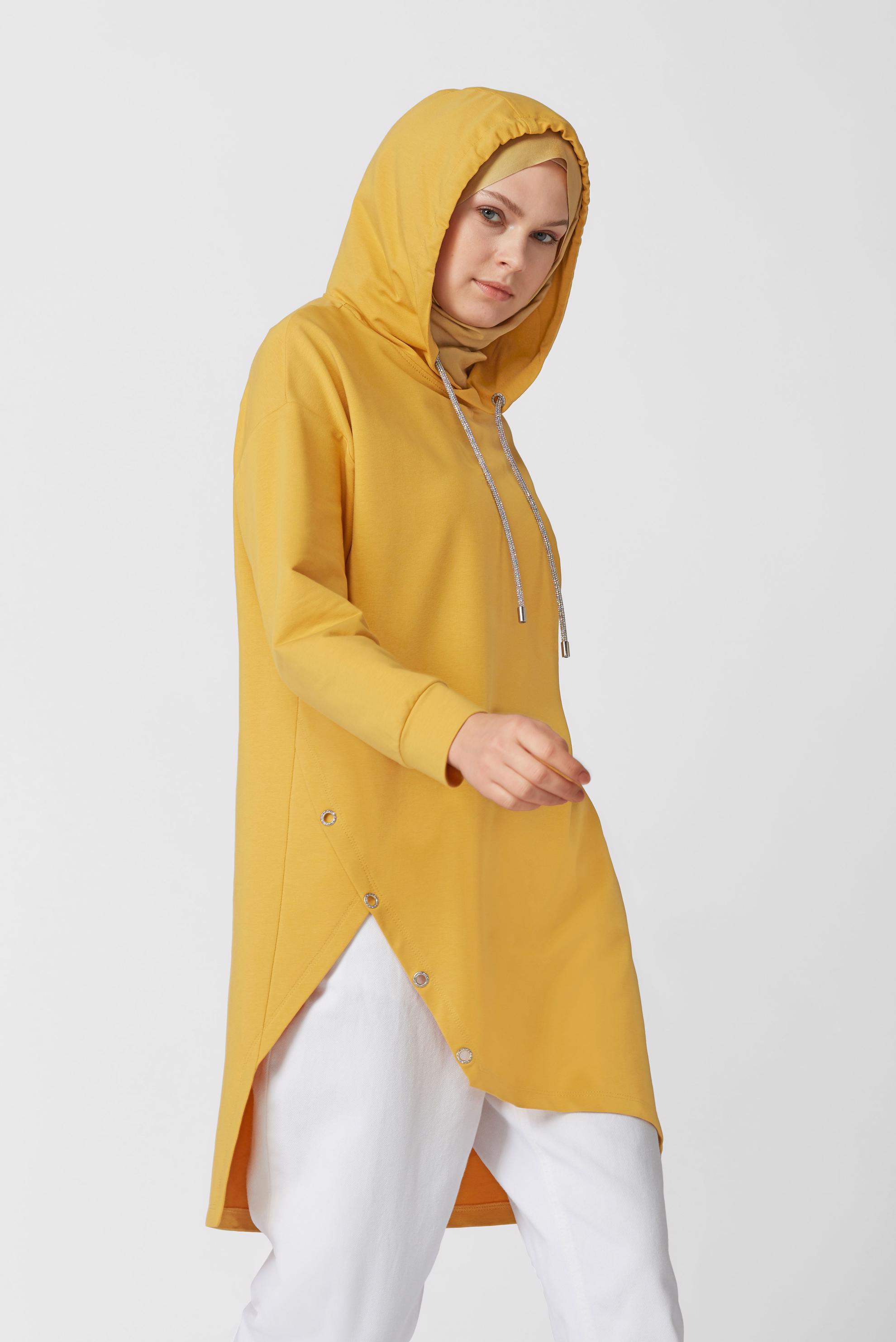 Tesettür giyim SARI ASİMETRİK KESİM KAPÜŞONLU  EŞOFMAN TUNİK 41538 