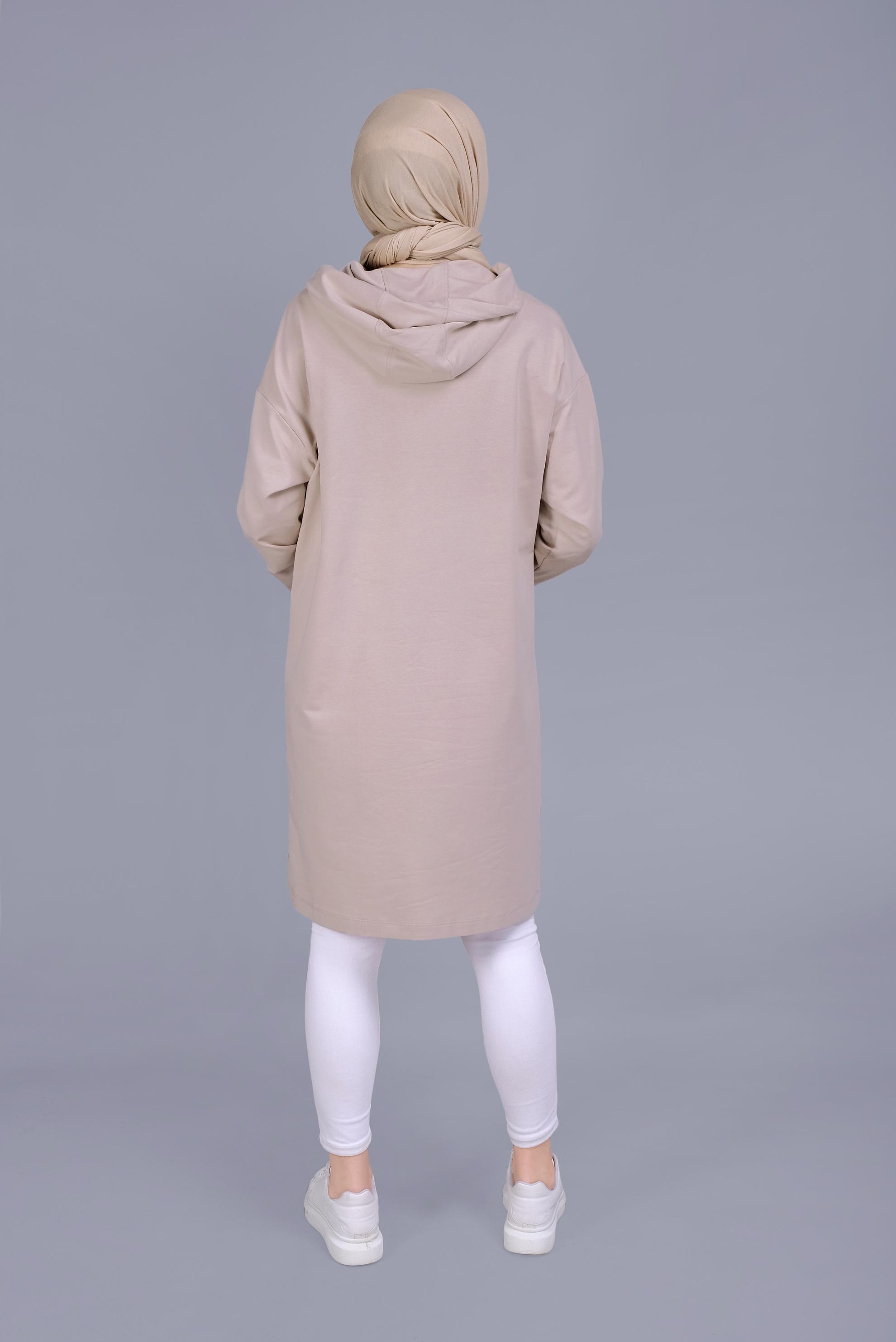 Tesettür giyim BEJ ASİMETRİK KESİM KAPÜŞONLU  EŞOFMAN TUNİK 41538 