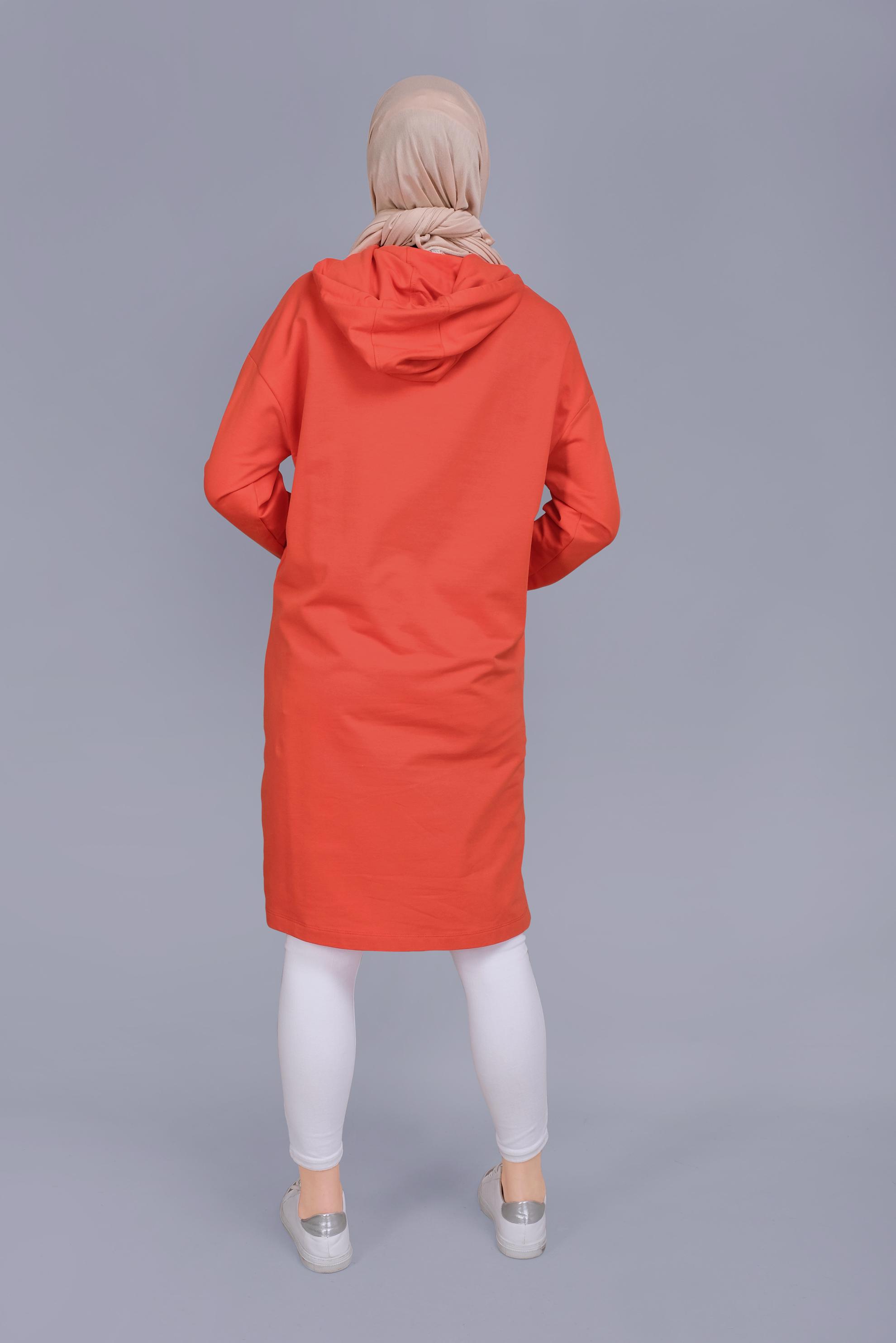 Tesettür giyim KIRMIZI ASİMETRİK KESİM KAPÜŞONLU  EŞOFMAN TUNİK 41538 
