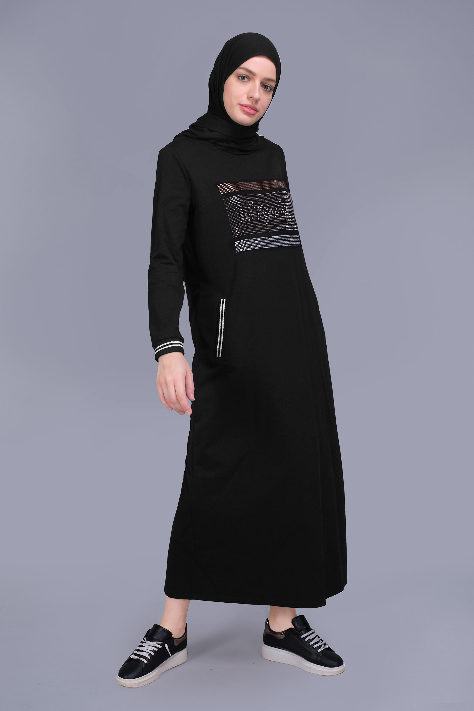 Tesettür giyim SİYAH BONCUKLU TAŞ BASKILI EŞOFMAN ELBİSE  41570