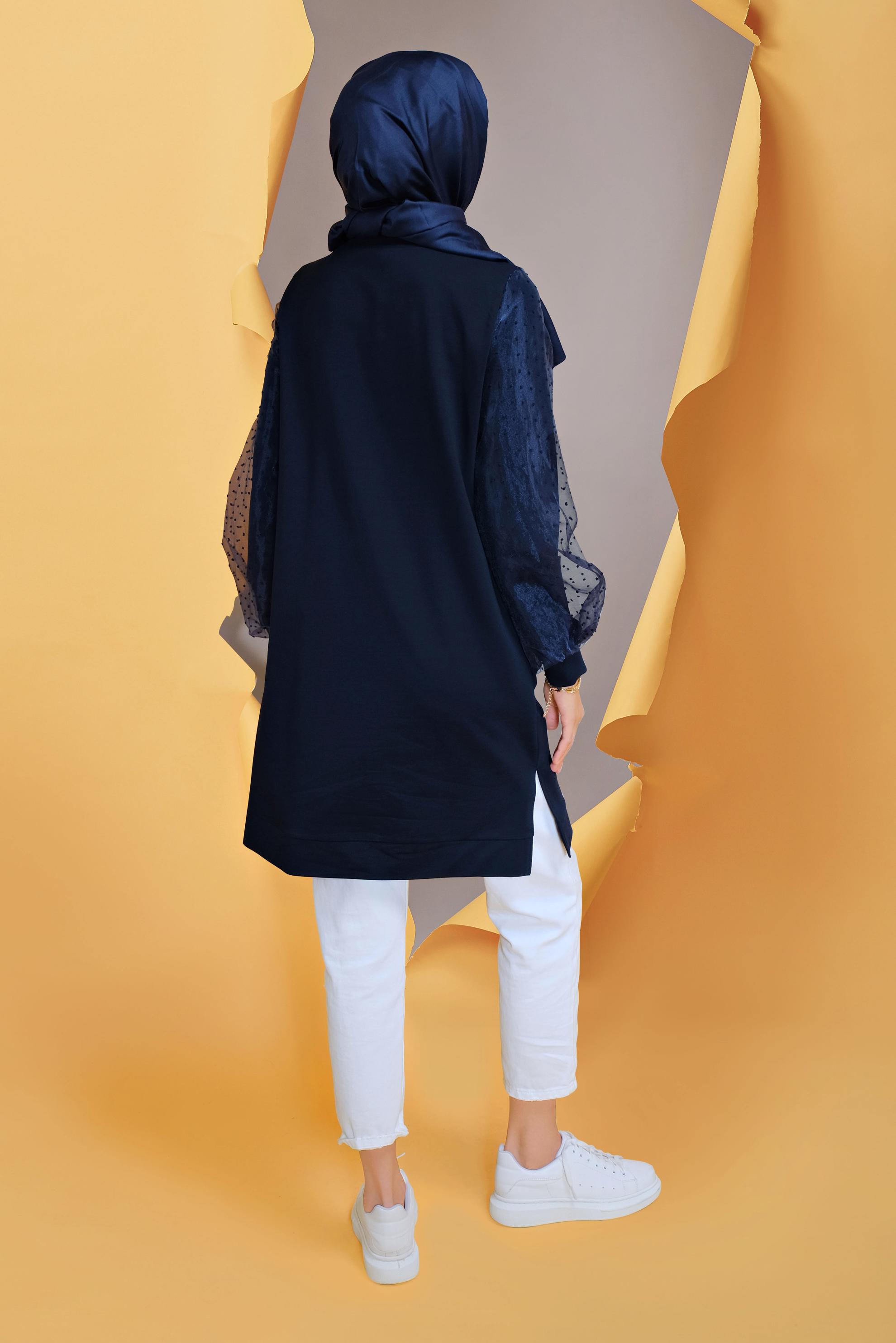 Tesettür giyim LACİVERT TÜL DETAYLI TAŞ BASKILI EŞOFMAN TUNİK 41634 