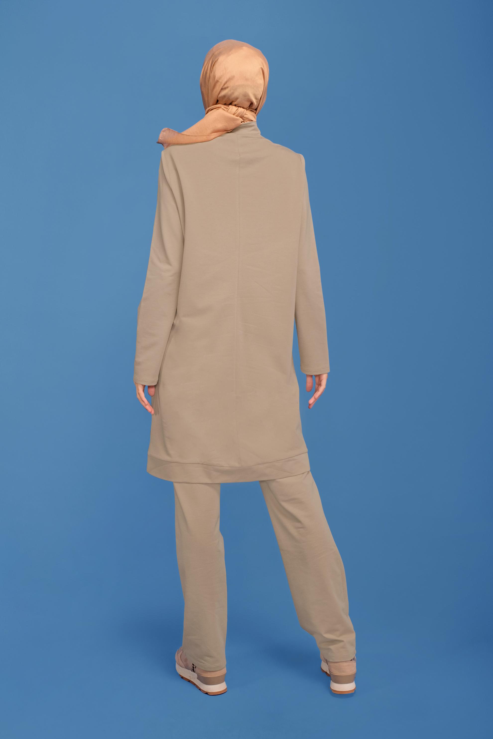 Tesettür giyim BEJ ŞERİT DETAYLI EŞOFMAN TAKIM 41647 