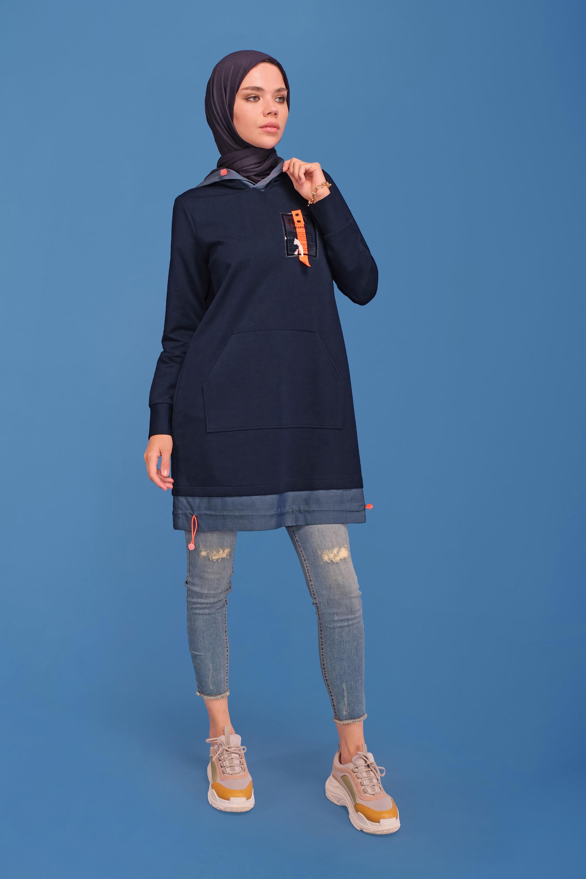 Tesettür giyim LACİVERT KAPÜŞONLU CEPLİ TUNİK 41713 