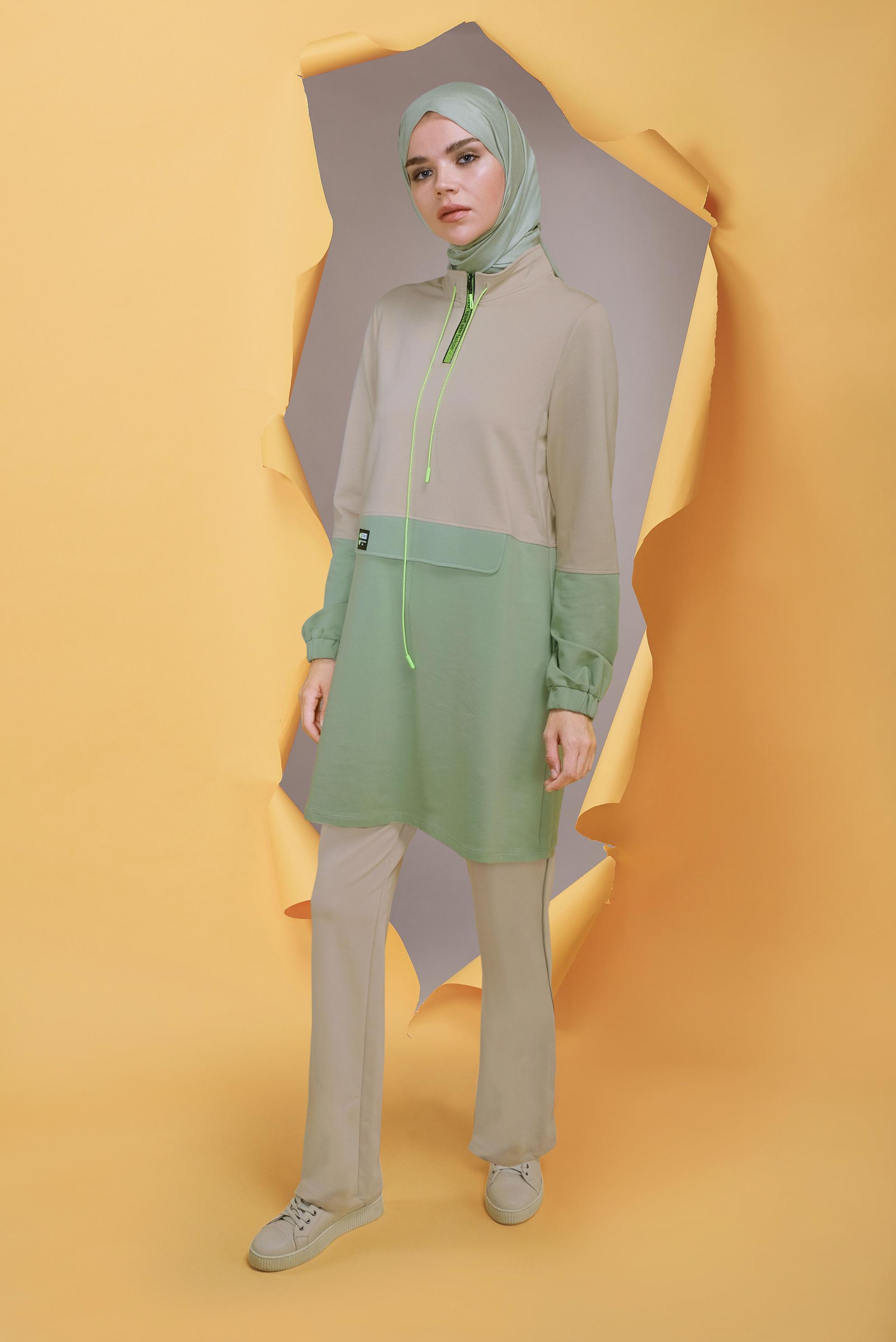 Tesettür giyim YEŞİL FERMUAR DETAYLI İKİ RENK EŞOFMAN TAKIMI 41716