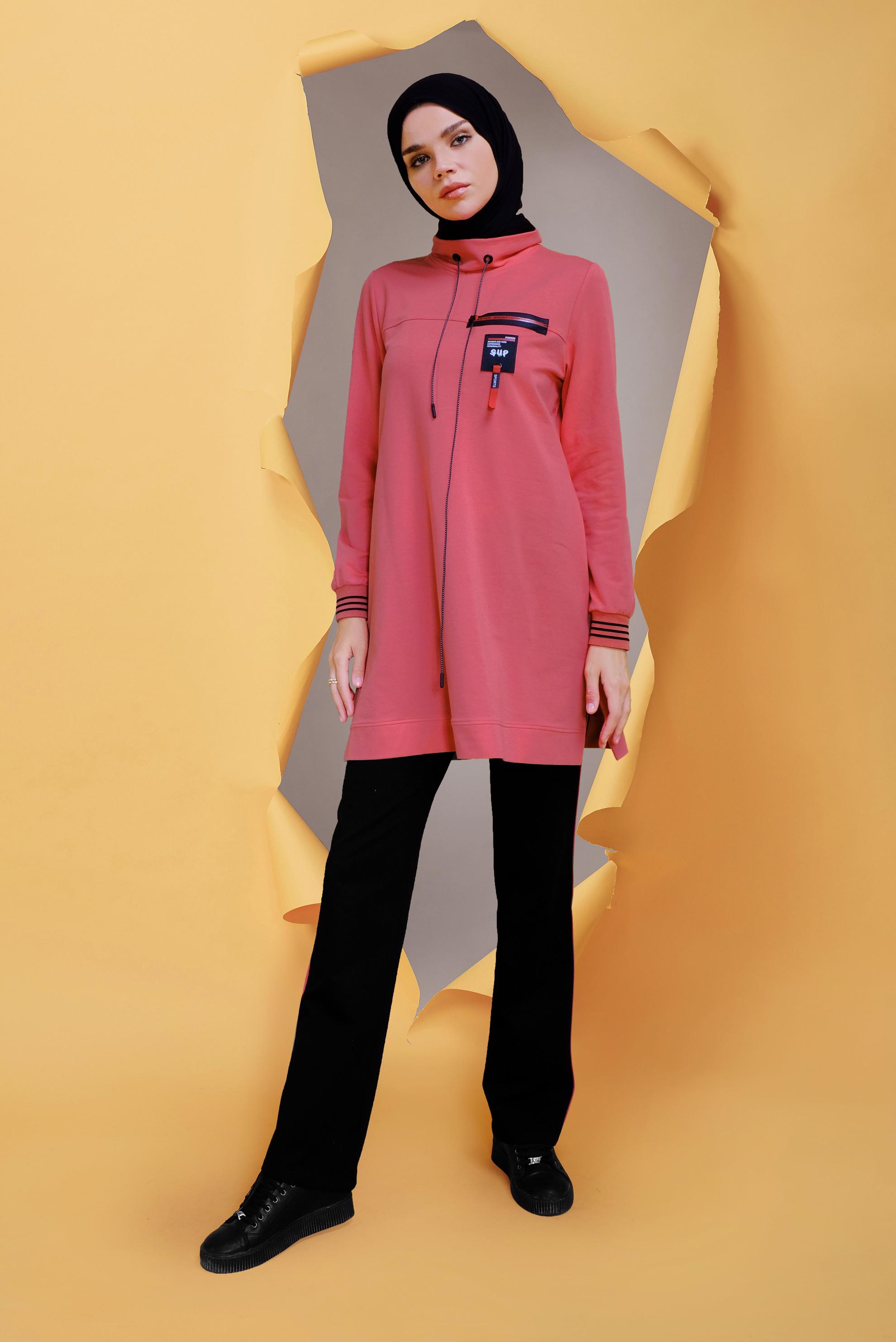 Tesettür giyim MERCAN MANŞETLERİ LASTİKLİ FERMUAR DETAYLI PANT. EŞOFMAN TAKIMI 41718 