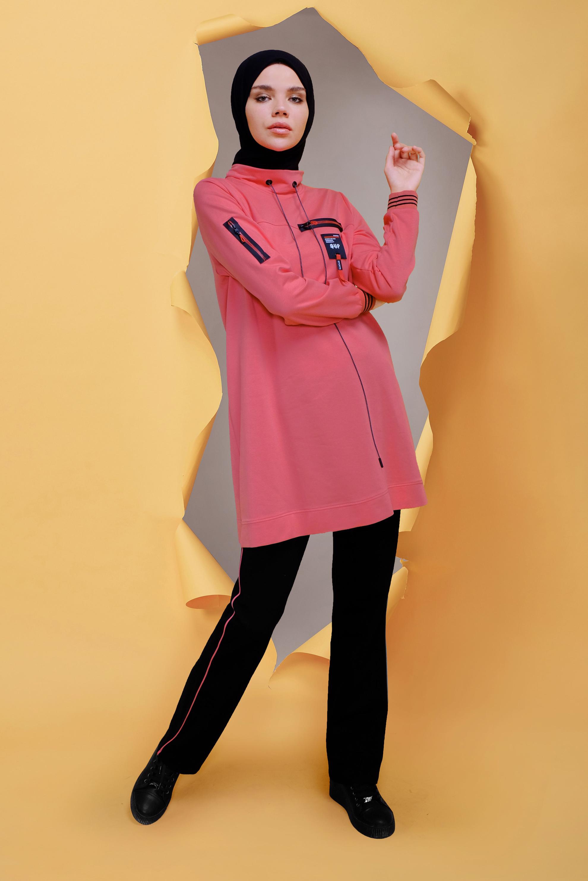 Tesettür giyim MERCAN MANŞETLERİ LASTİKLİ FERMUAR DETAYLI PANT. EŞOFMAN TAKIMI 41718 