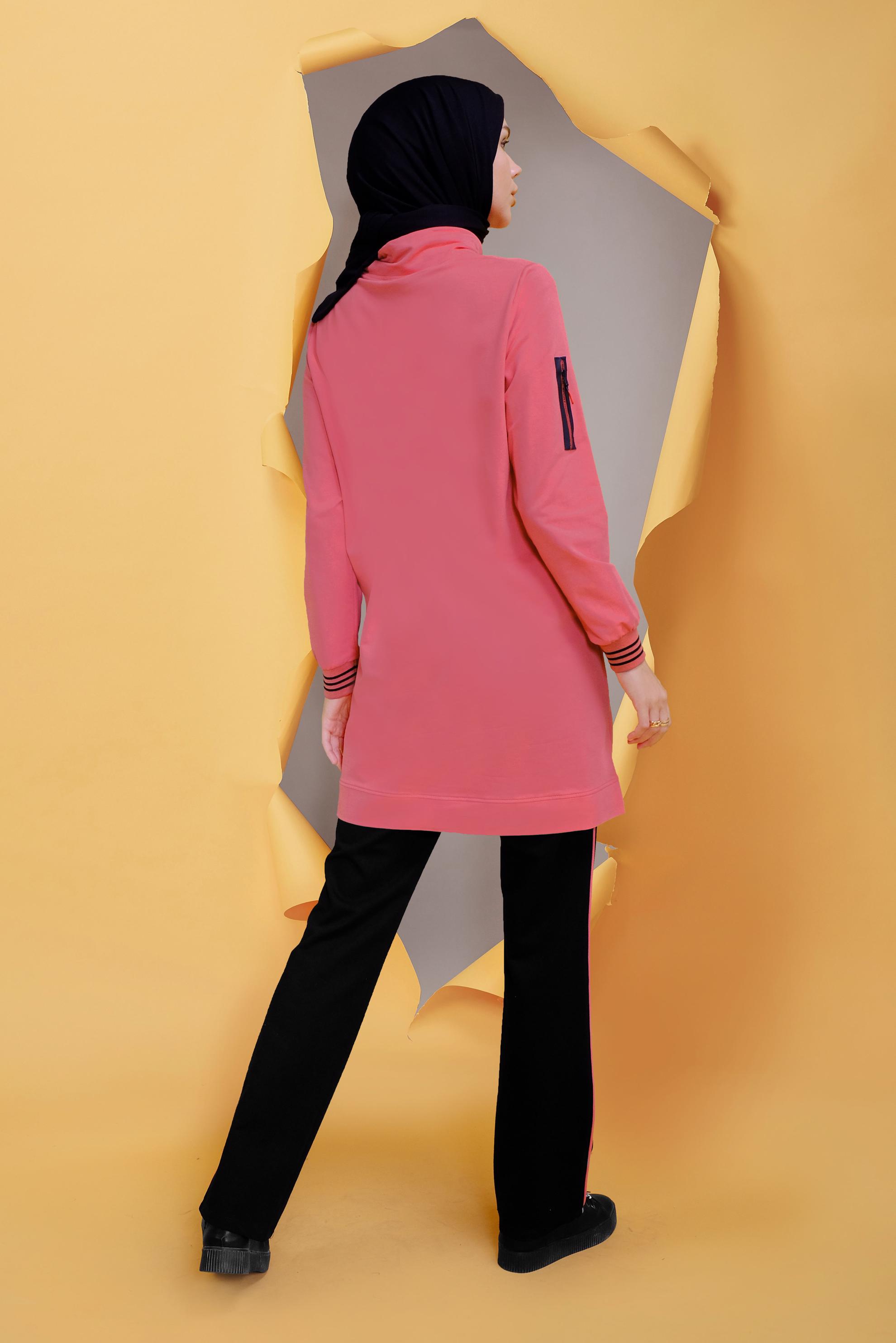 Tesettür giyim MERCAN MANŞETLERİ LASTİKLİ FERMUAR DETAYLI PANT. EŞOFMAN TAKIMI 41718 