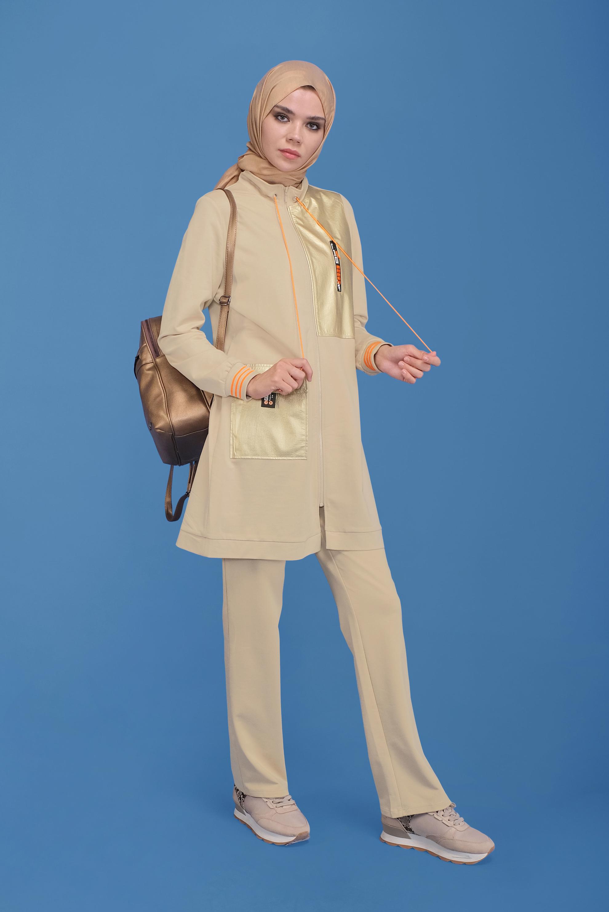 Tesettür giyim BEJ FERMUARLI HAKİM YAKA EŞOFMAN TAKIMI 41719