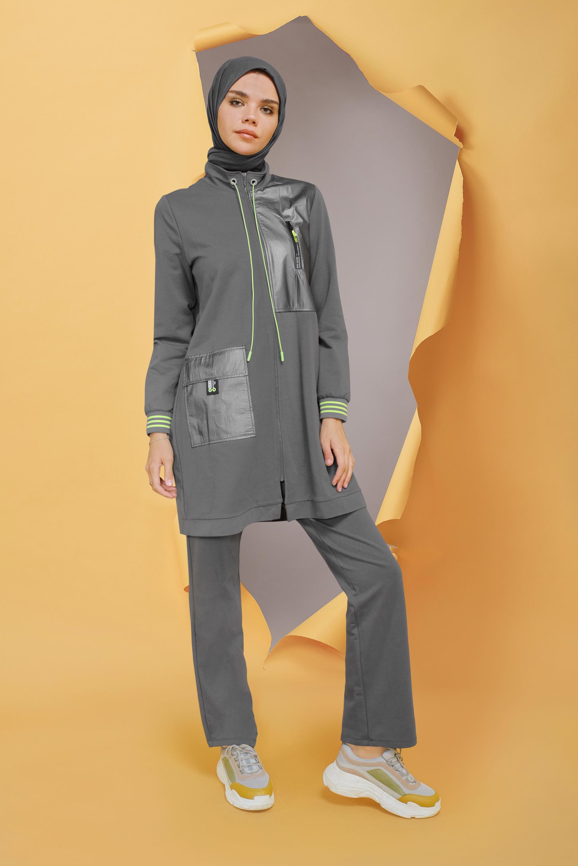 Tesettür giyim GRİ FERMUARLI HAKİM YAKA EŞOFMAN TAKIMI 41719