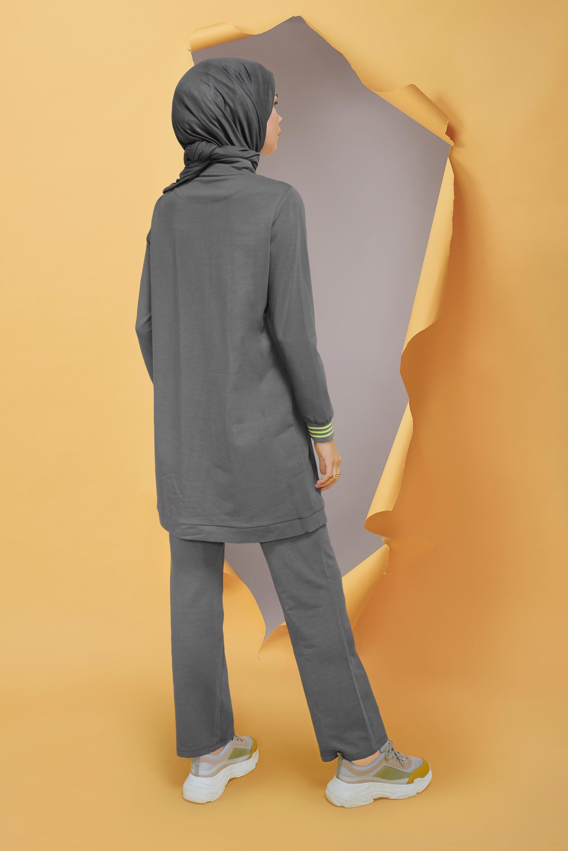 Tesettür giyim GRİ FERMUARLI HAKİM YAKA EŞOFMAN TAKIMI 41719