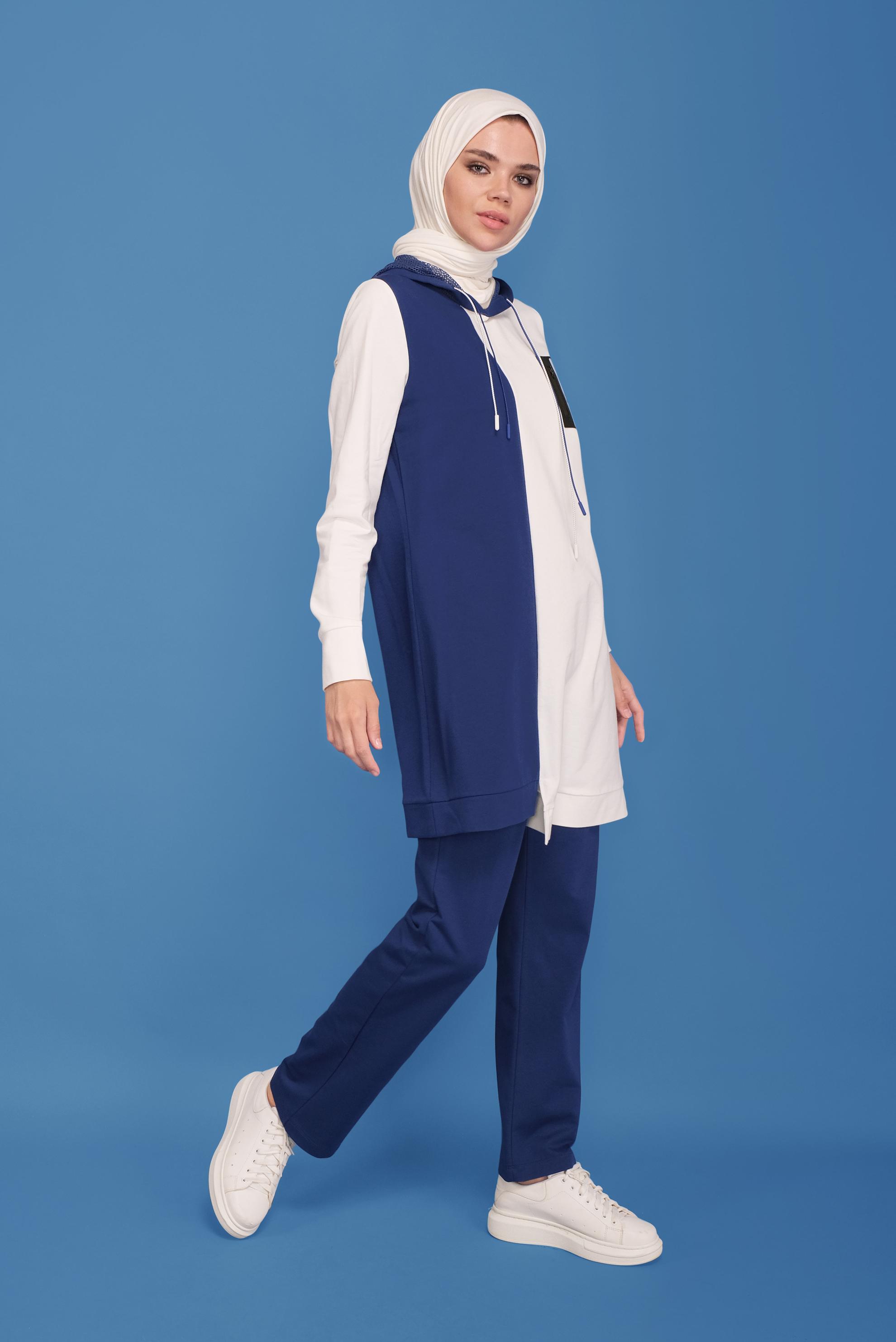 Tesettür giyim LACİVERT CEP DETAYLI İKİ RENK KAPÜŞONLU EŞOFMAN TAKIMI 41720
