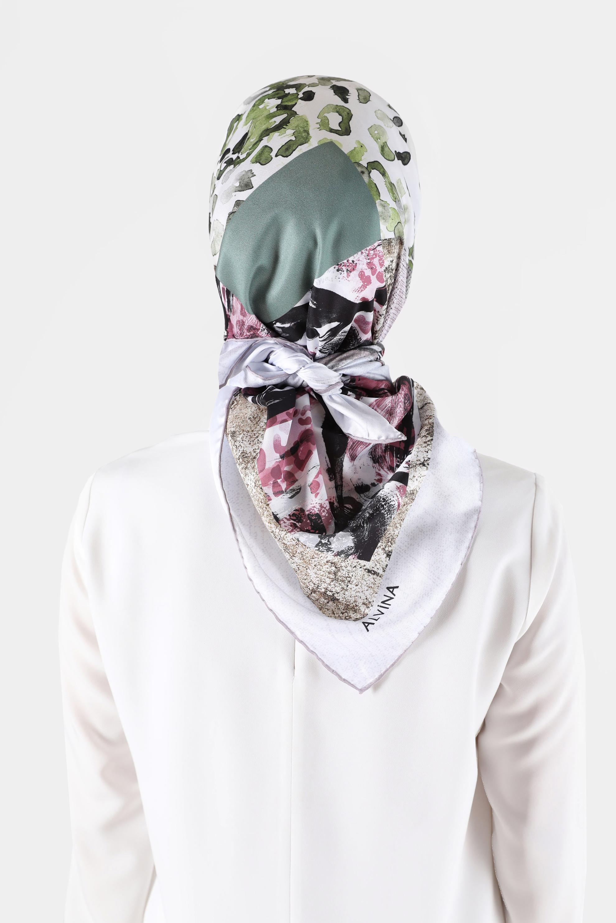 Tesettür giyim MOR ALVİNA DİJİTAL TWİLL EŞARP 5050 