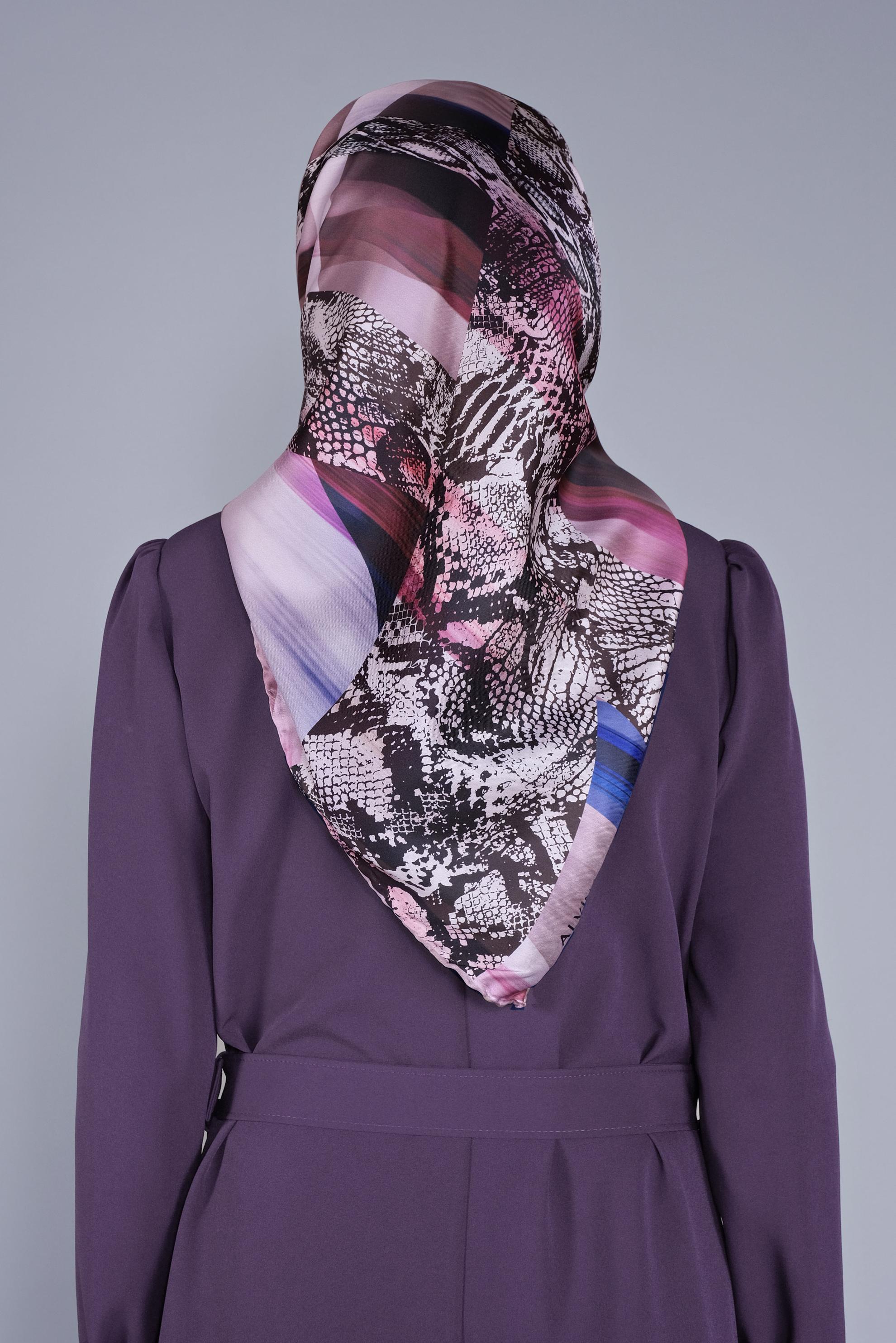 Tesettür giyim PUDRA ALVİNA DİJİTAL TWİLL EŞARP 6100 