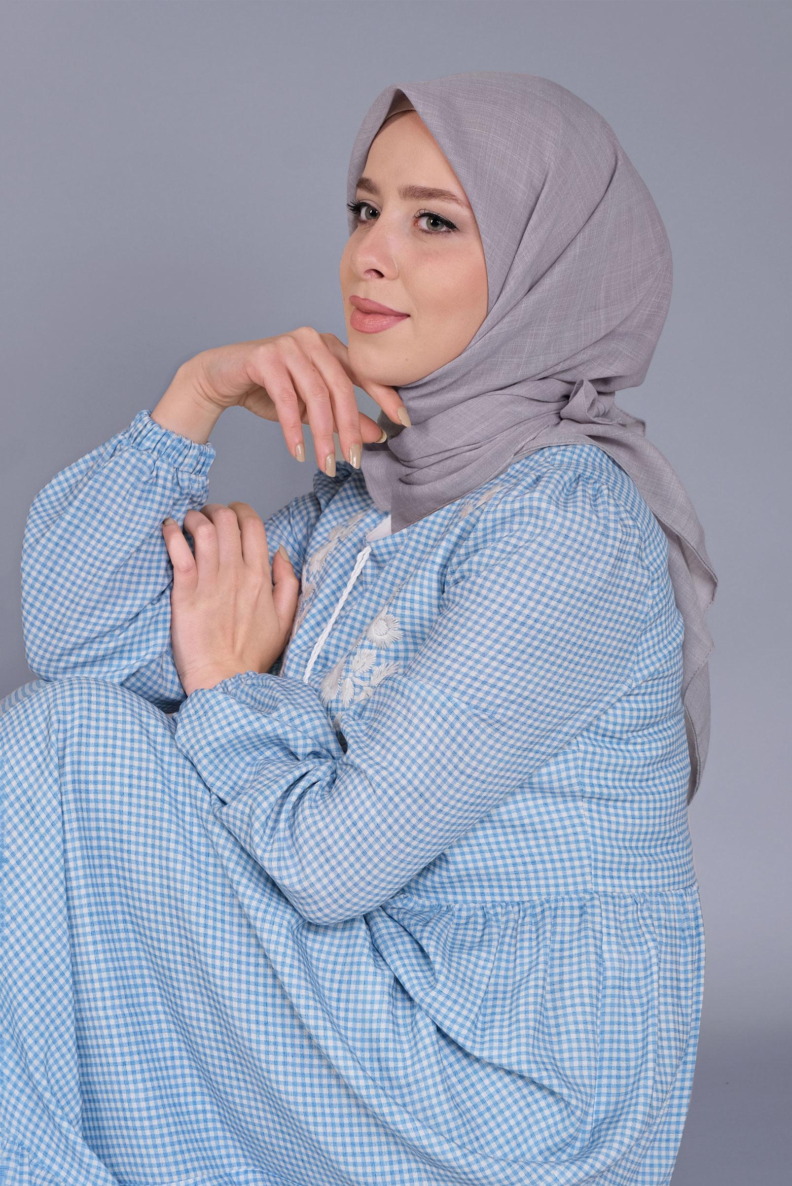 Tesettür giyim GÜMÜŞ ALVİNA KIRÇILLI EŞARP 8072 