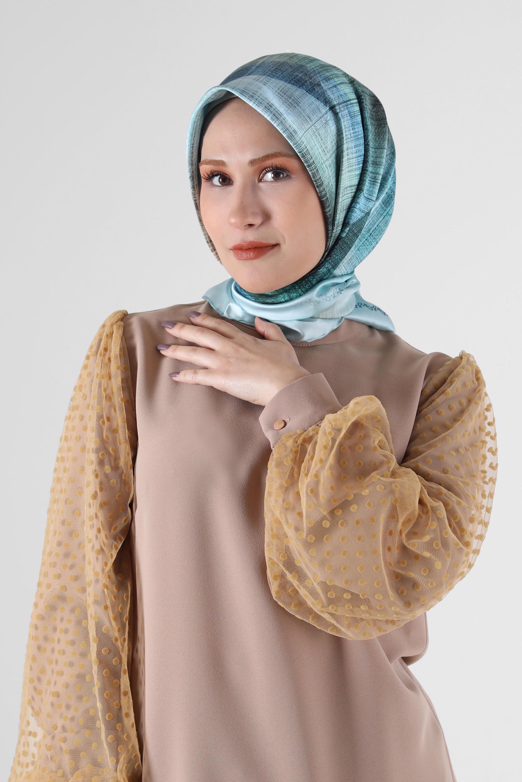 Tesettür giyim MAVİ ALVİNA DİJİTAL EŞARP 8086 