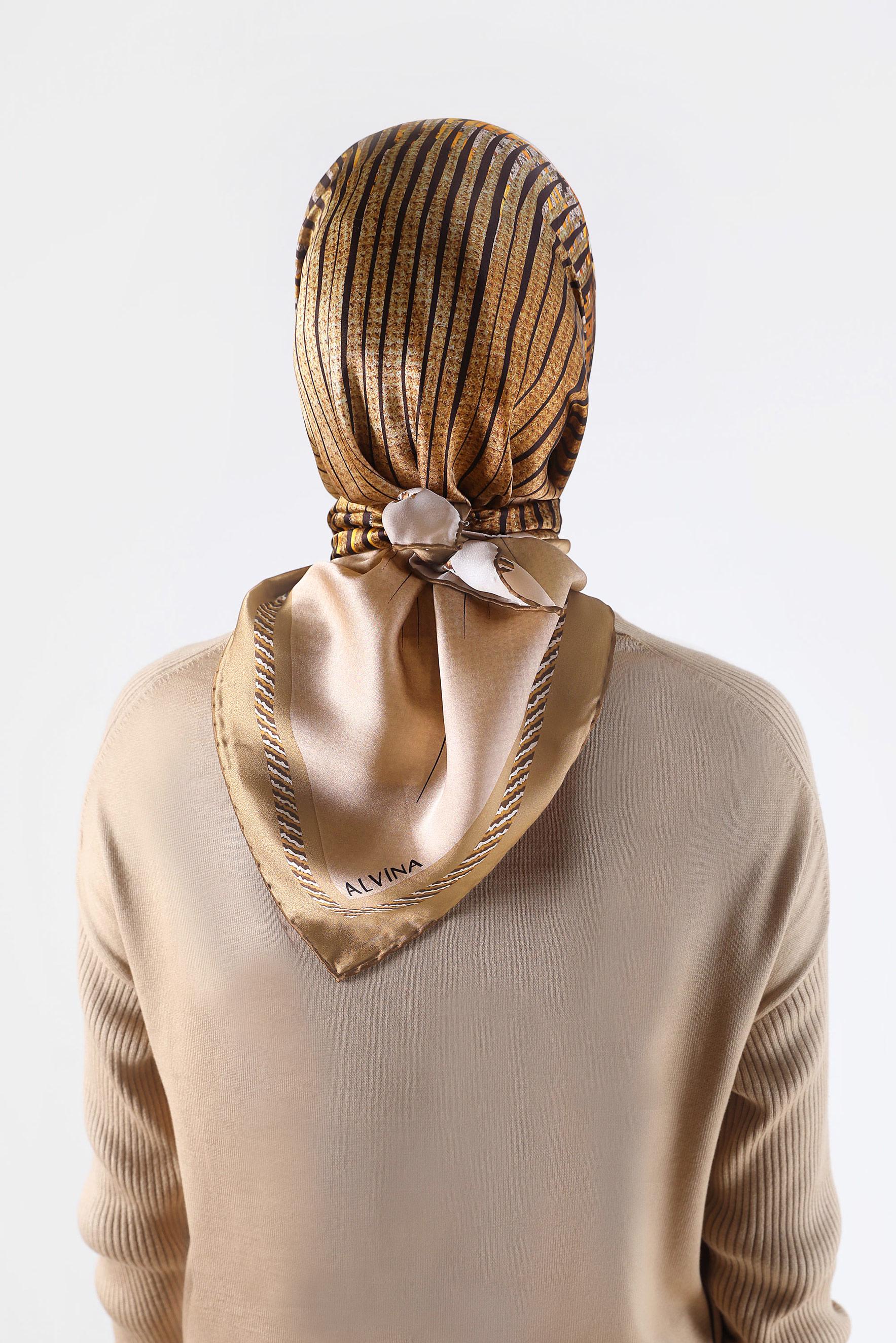 Tesettür giyim ALTIN ALVİNA DESENLİ İPEK EŞARP 23901 