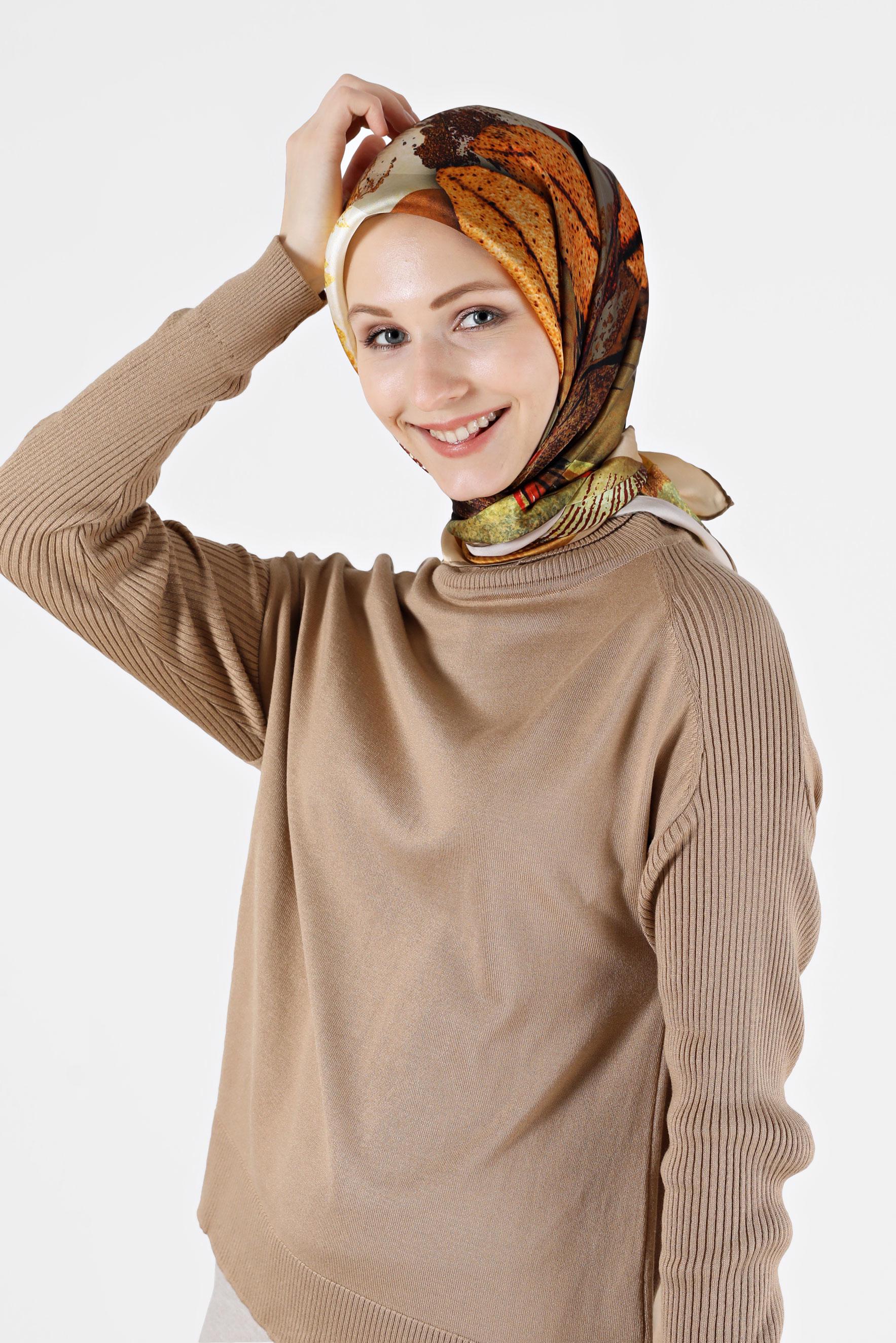 Tesettür giyim ALTIN ALVİNA İPEK EŞARP 23984 