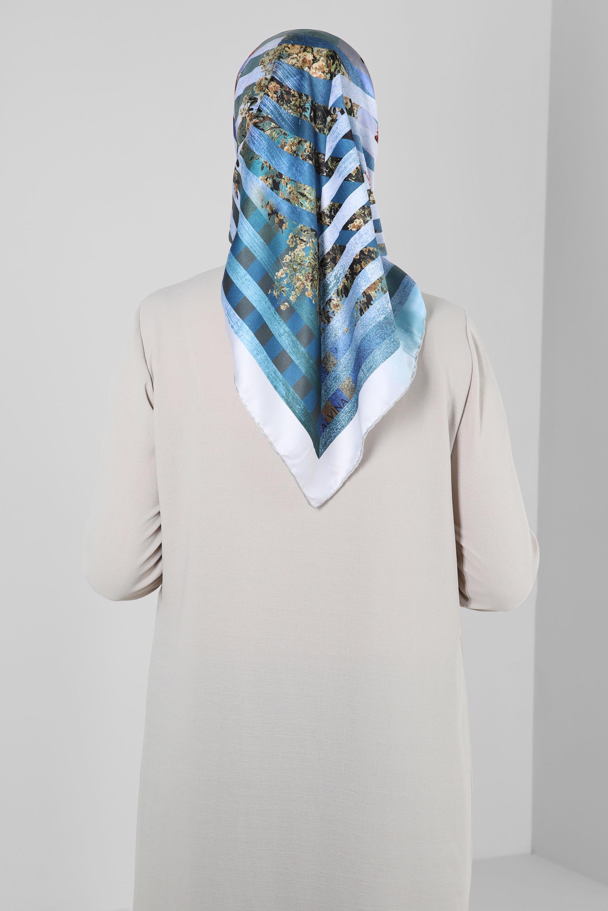 Tesettür giyim LACİVERT ALVİNA DESENLİ DİJİTAL EŞARP 23987 