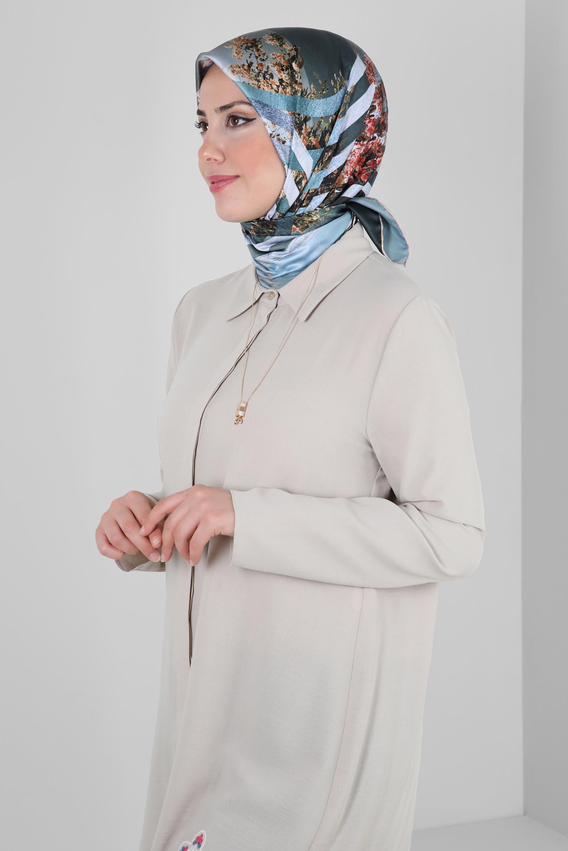 Tesettür giyim YEŞİL ALVİNA DESENLİ DİJİTAL EŞARP 23987 