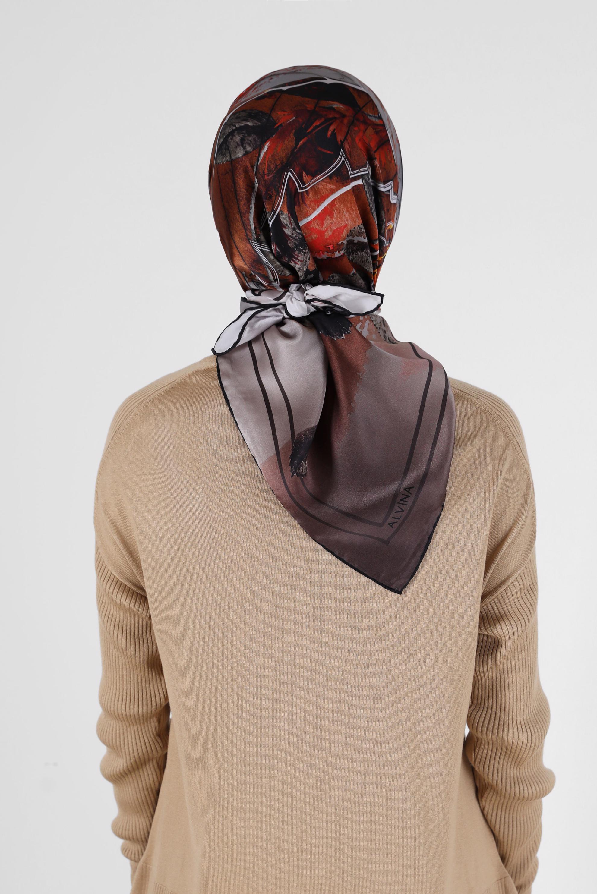 Tesettür giyim SİYAH ALVİNA DESENLİ İPEK EŞARP 31363 