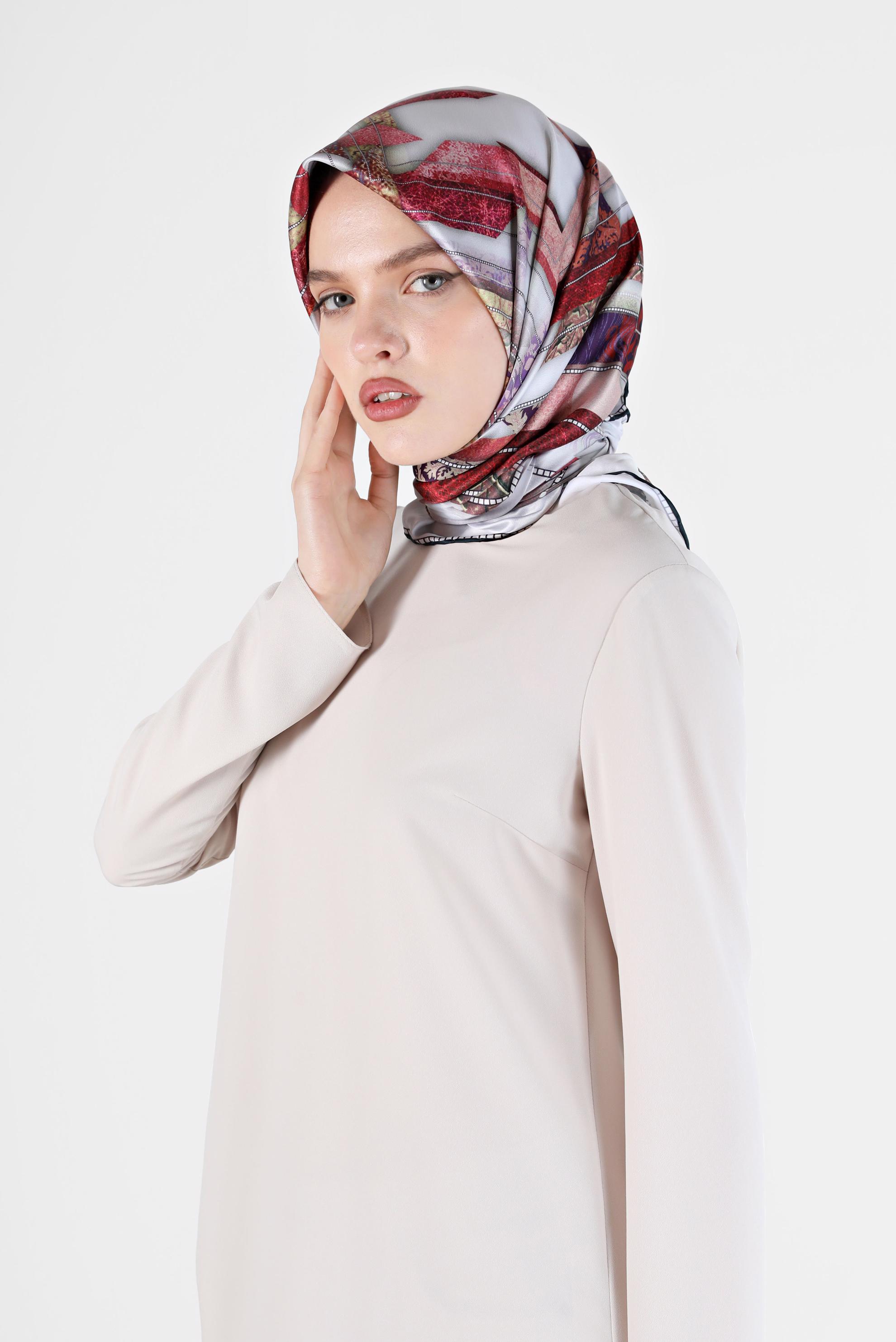 Tesettür giyim SİYAH 31469 ALVİNA DİJİTAL EŞARP