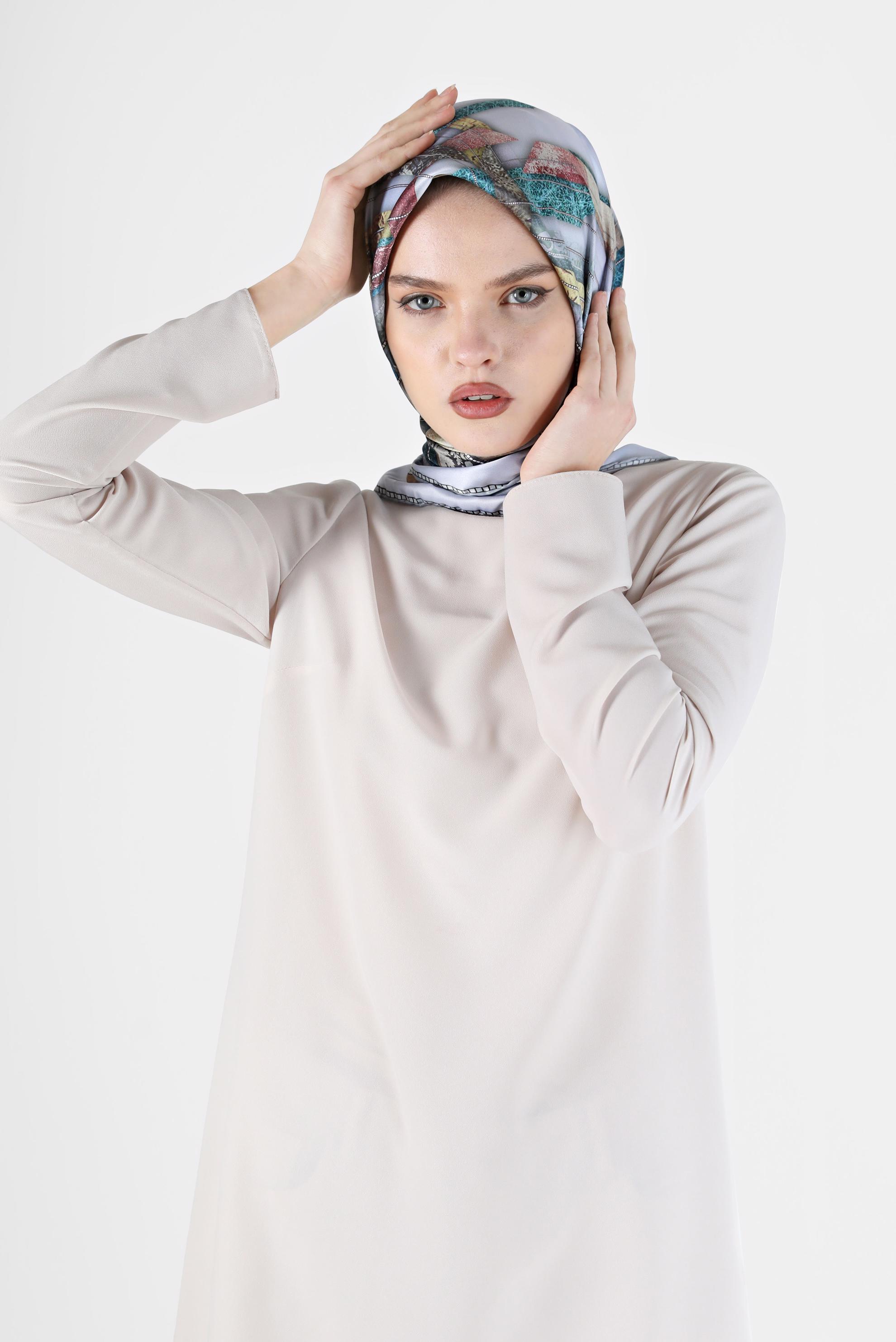 Tesettür giyim GÜMÜŞ 31469 ALVİNA DİJİTAL EŞARP