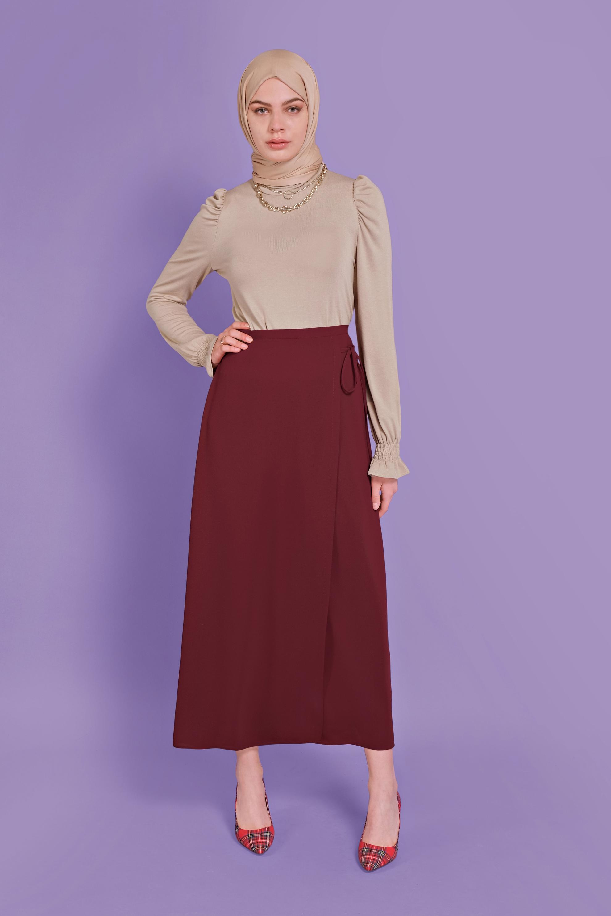Tesettür giyim BORDO YANDAN BAĞLAMA DETAYLI ETEK 60141 