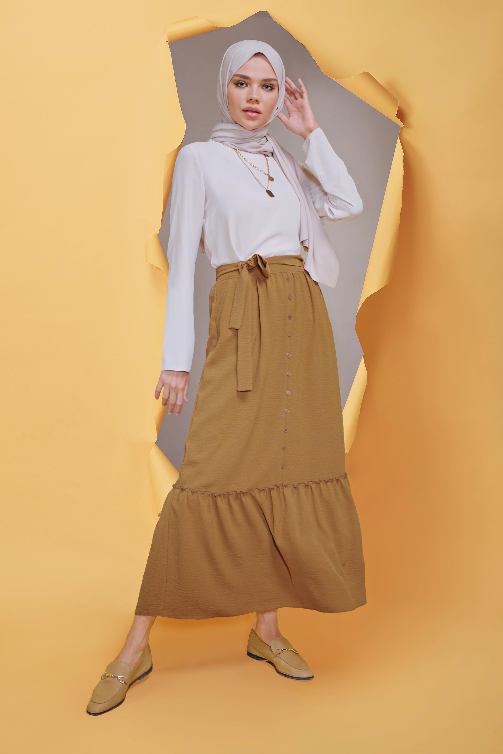 Tesettür giyim SARI DÜĞME DETAYLI AEROBİN ETEK 60163