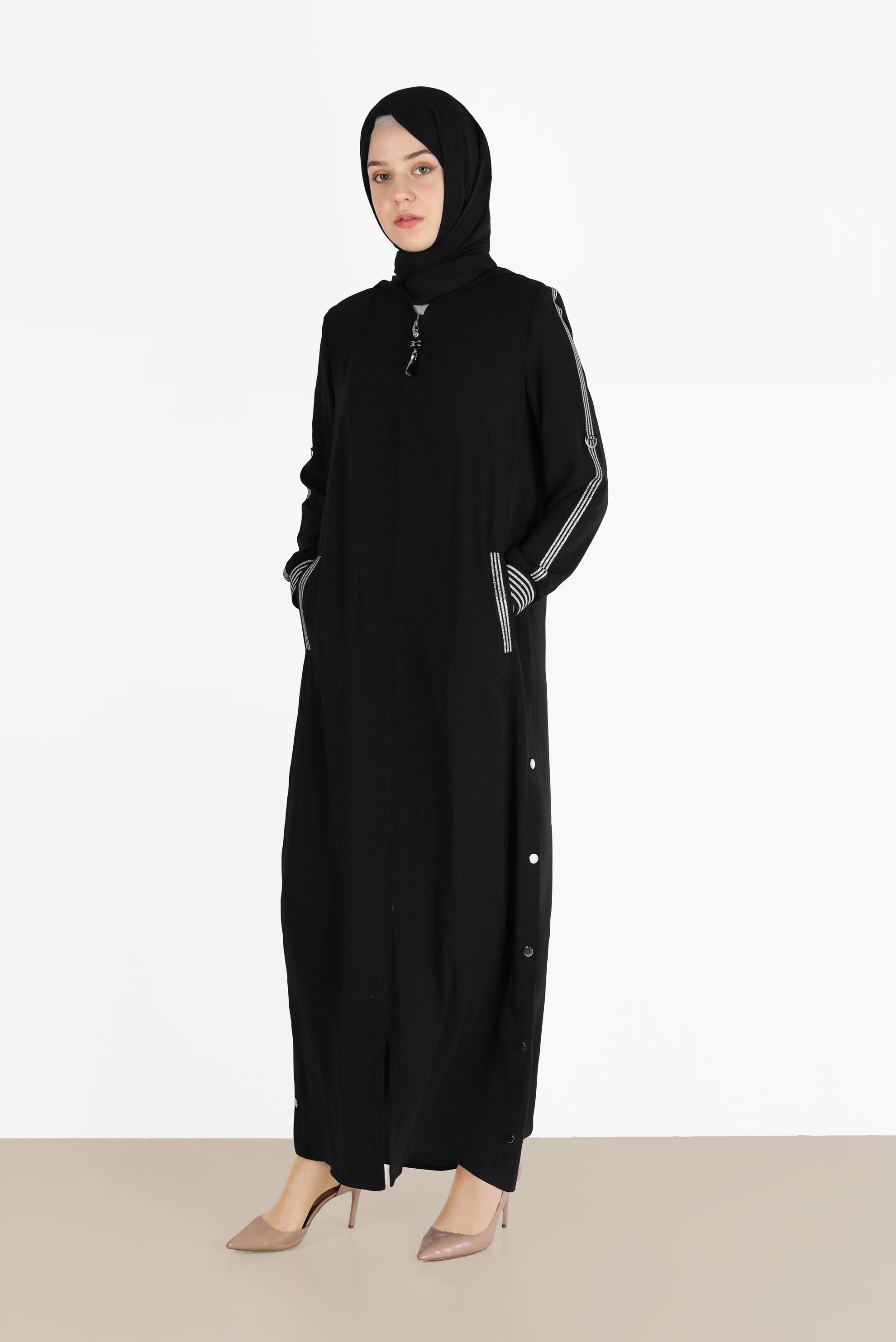 Tesettür giyim SİYAH ÇITÇIT DETAYLI FERMUARLI FERACE 80027  