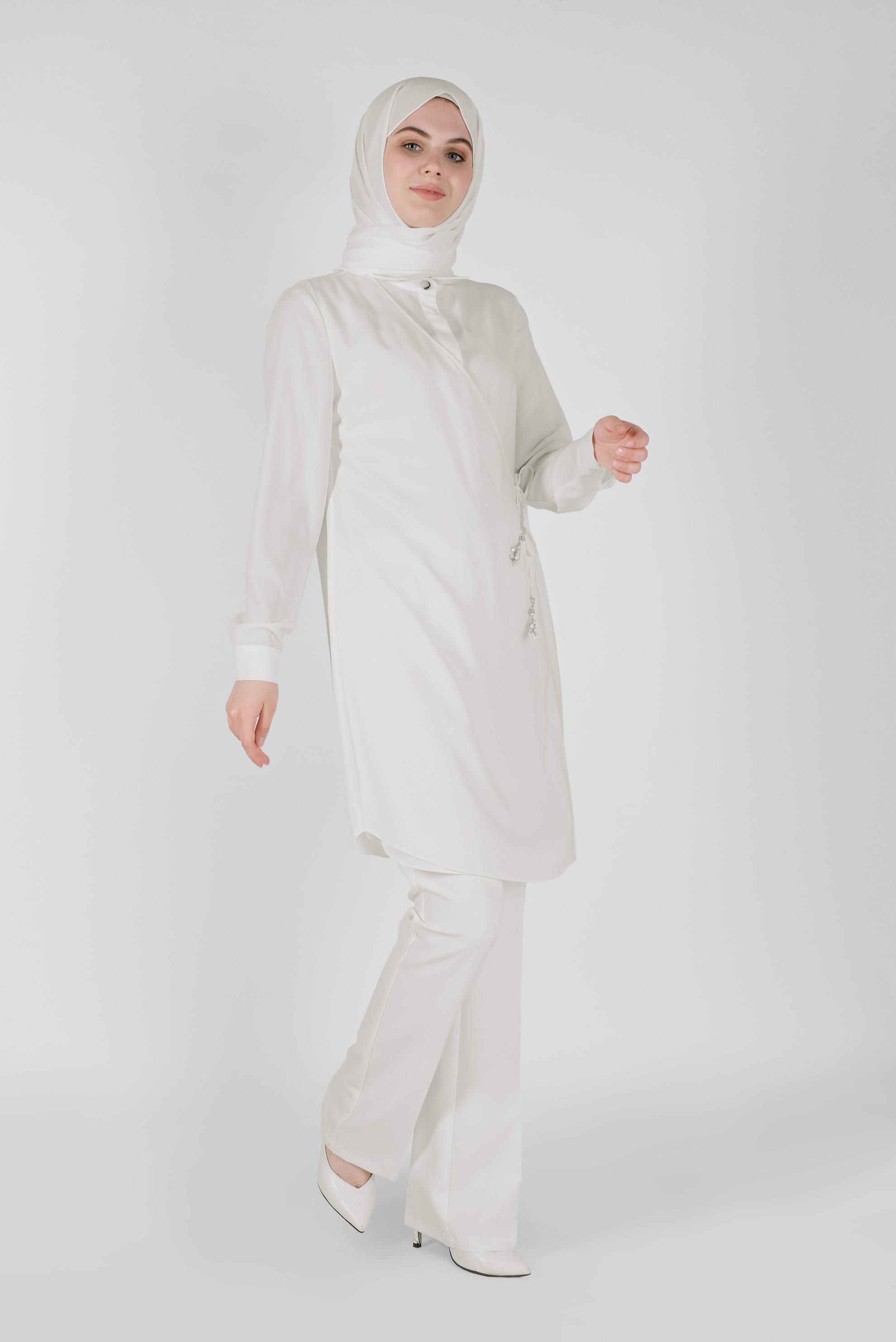 Tesettür giyim BEYAZ ARA BEL DÜĞMELİ PANTOLON 70192 