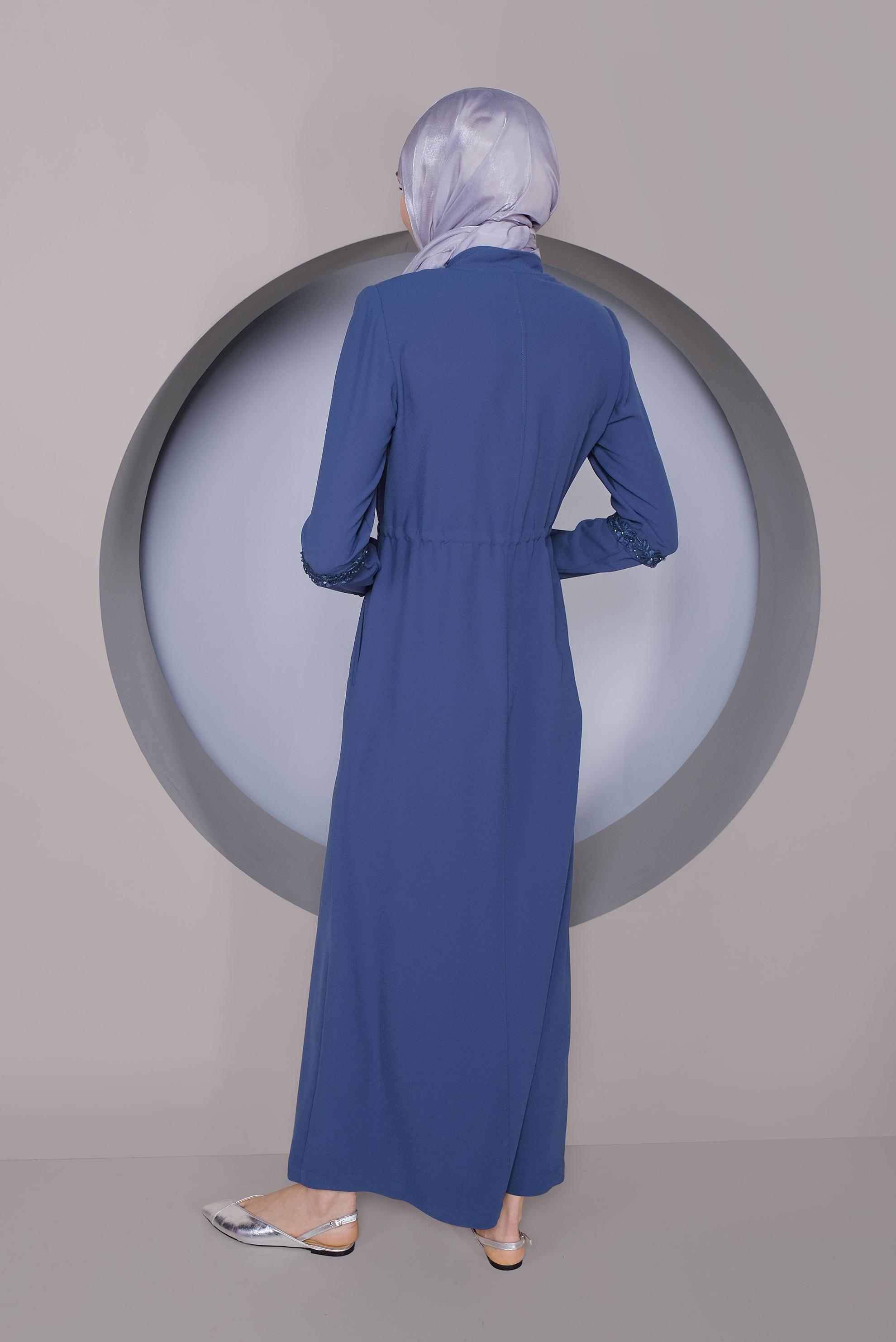 Tesettür giyim LACİVERT GÜPÜR İŞLEMELİ BEL KISMI BÜZGÜ BAĞCIKLI PARDESÜ 10235